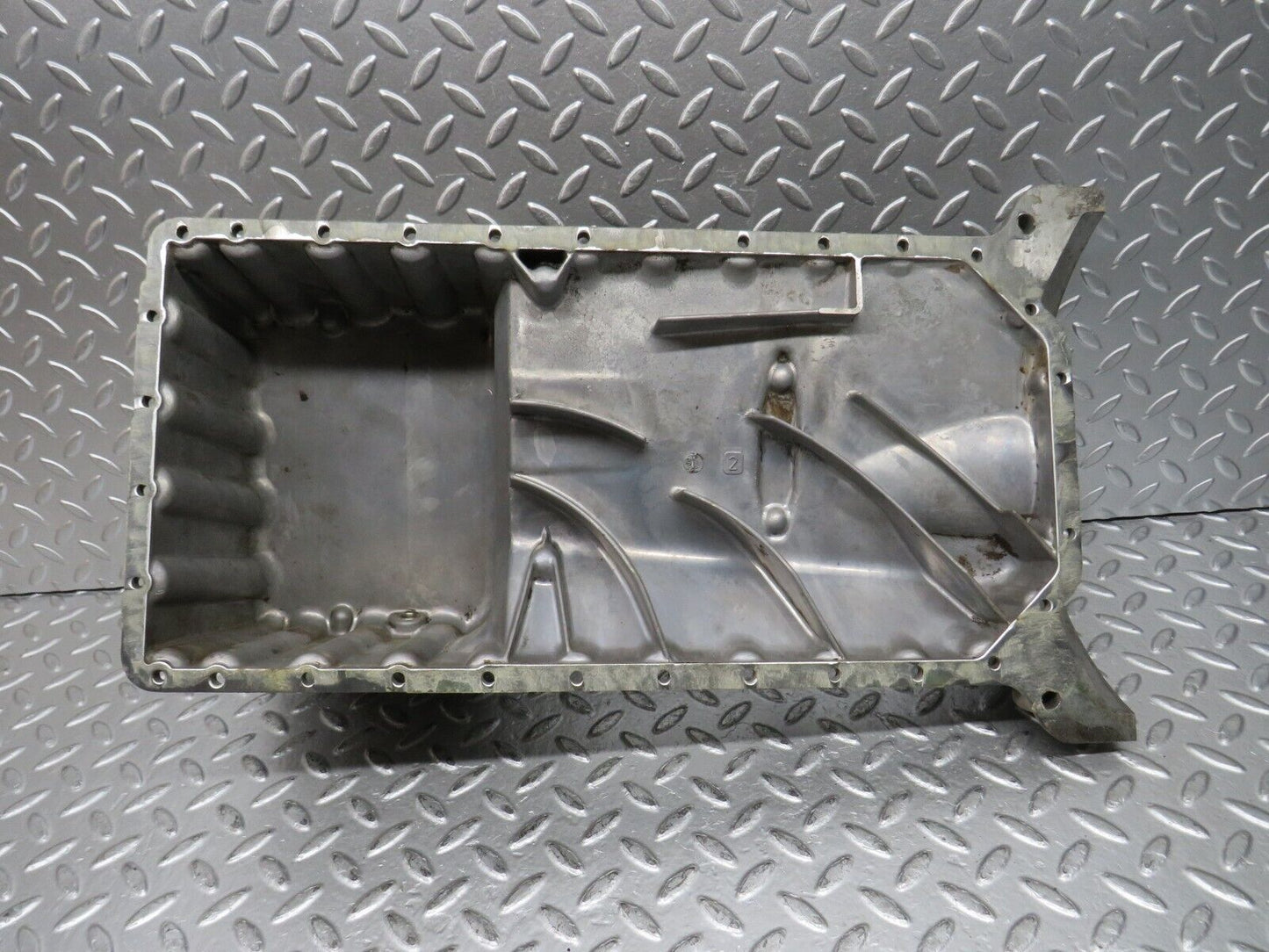 29938 Mercedes-Benz W123 230E Oil Pan Oil Sump 1020140802