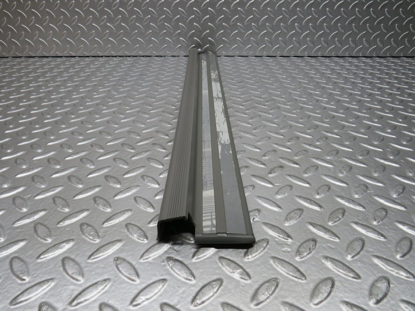 30448 Mercedes-Benz W124 230E Front Left Door Sill Trim