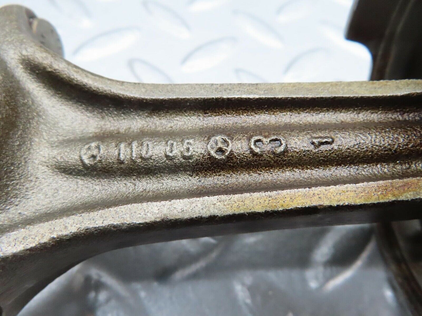 15985 Mercedes-Benz W123 280E Piston With Connecting Rod 85.975 mm
