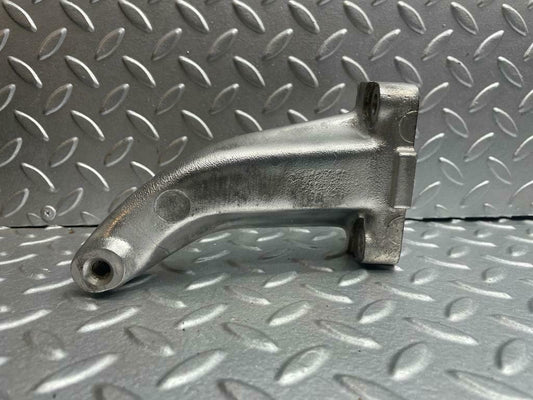 0246 Mercedes-Benz W116 350SE Engine Mount Bracket Left Side 6152231304