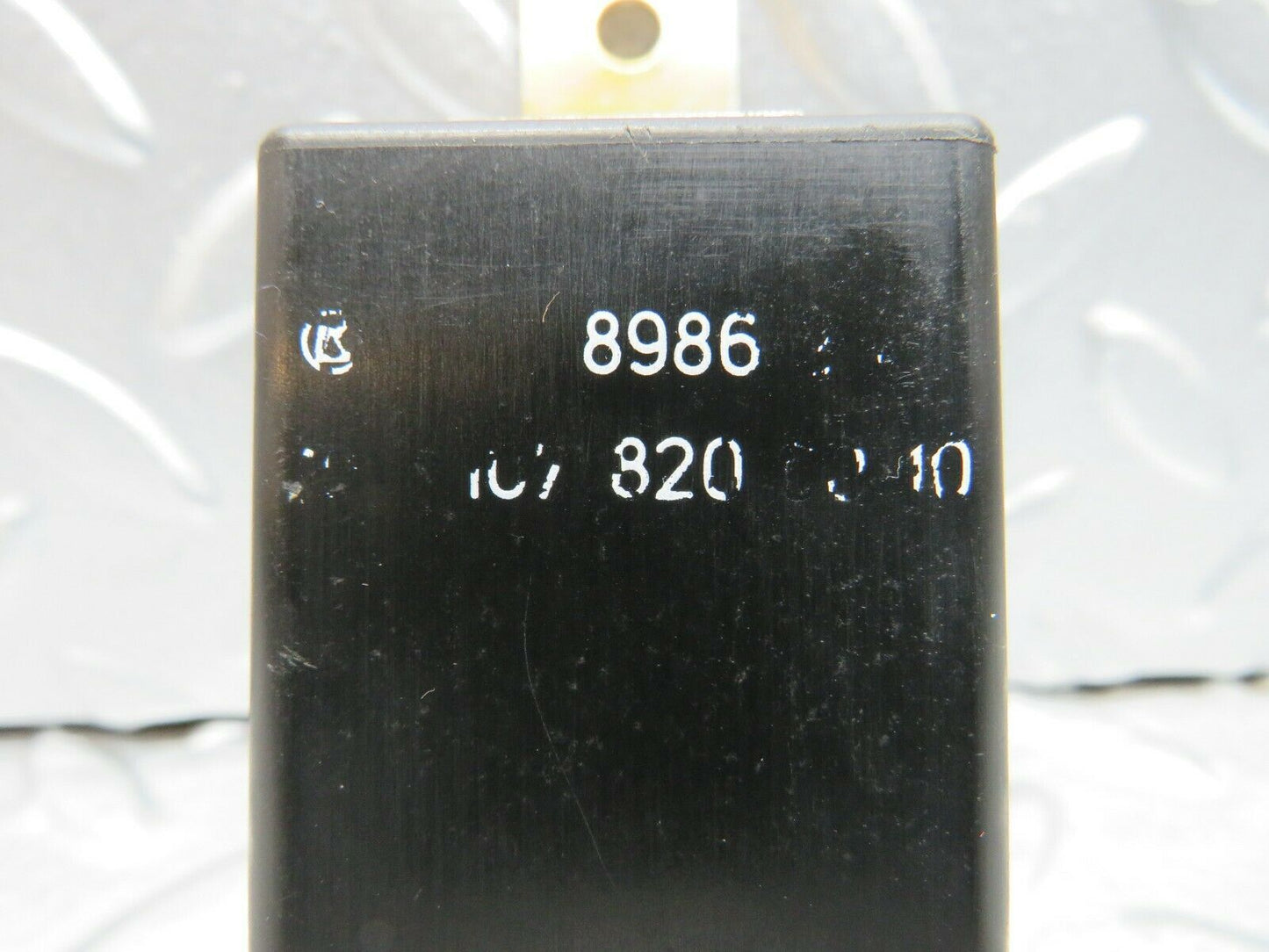 22252 Mercedes-Benz S123 280TE Wagon Rear Heated Window Relay 1078200010