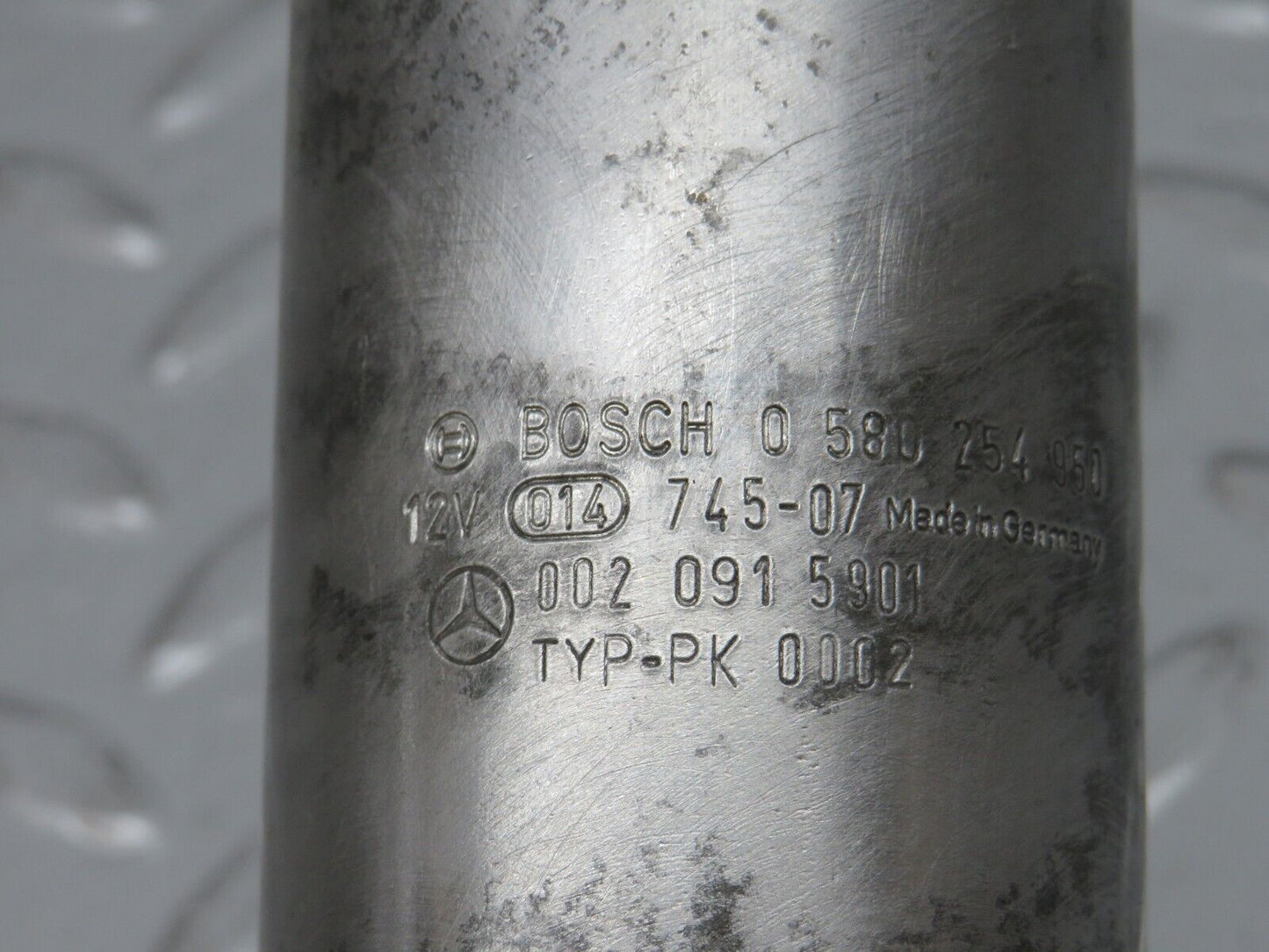 32492 Mercedes-Benz S124 300TE Wagon Fuel Pump Bosch 0020915901 0580254950