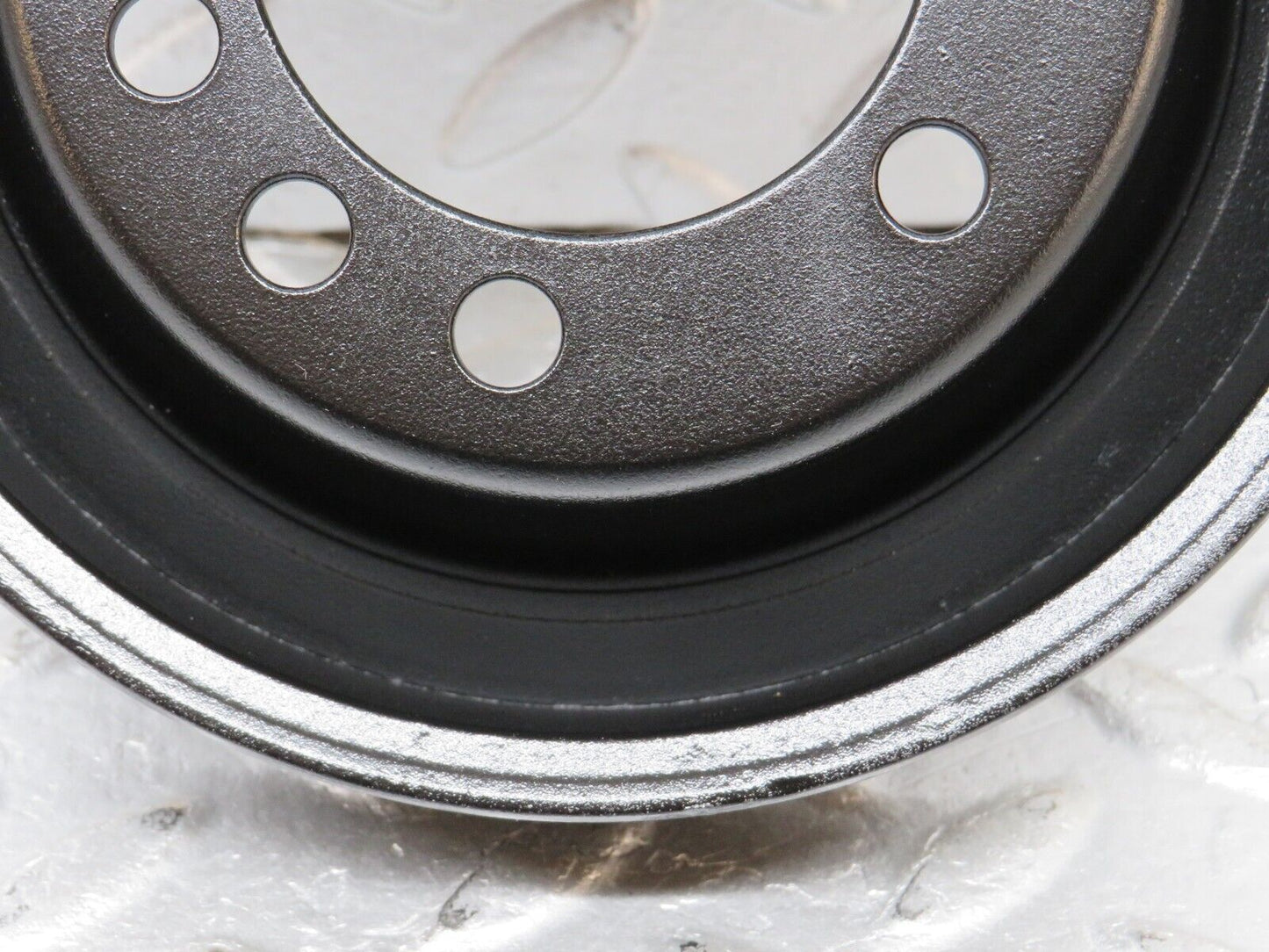 38923 Mercedes-Benz W201 190E Crankshaft Pulley 6030320204