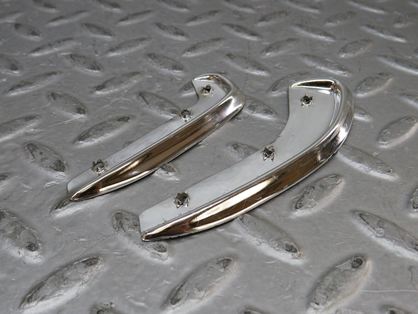 37298 Mercedes-Benz W109 300SEL Interior Door Handle Chrome Trim Pair Right