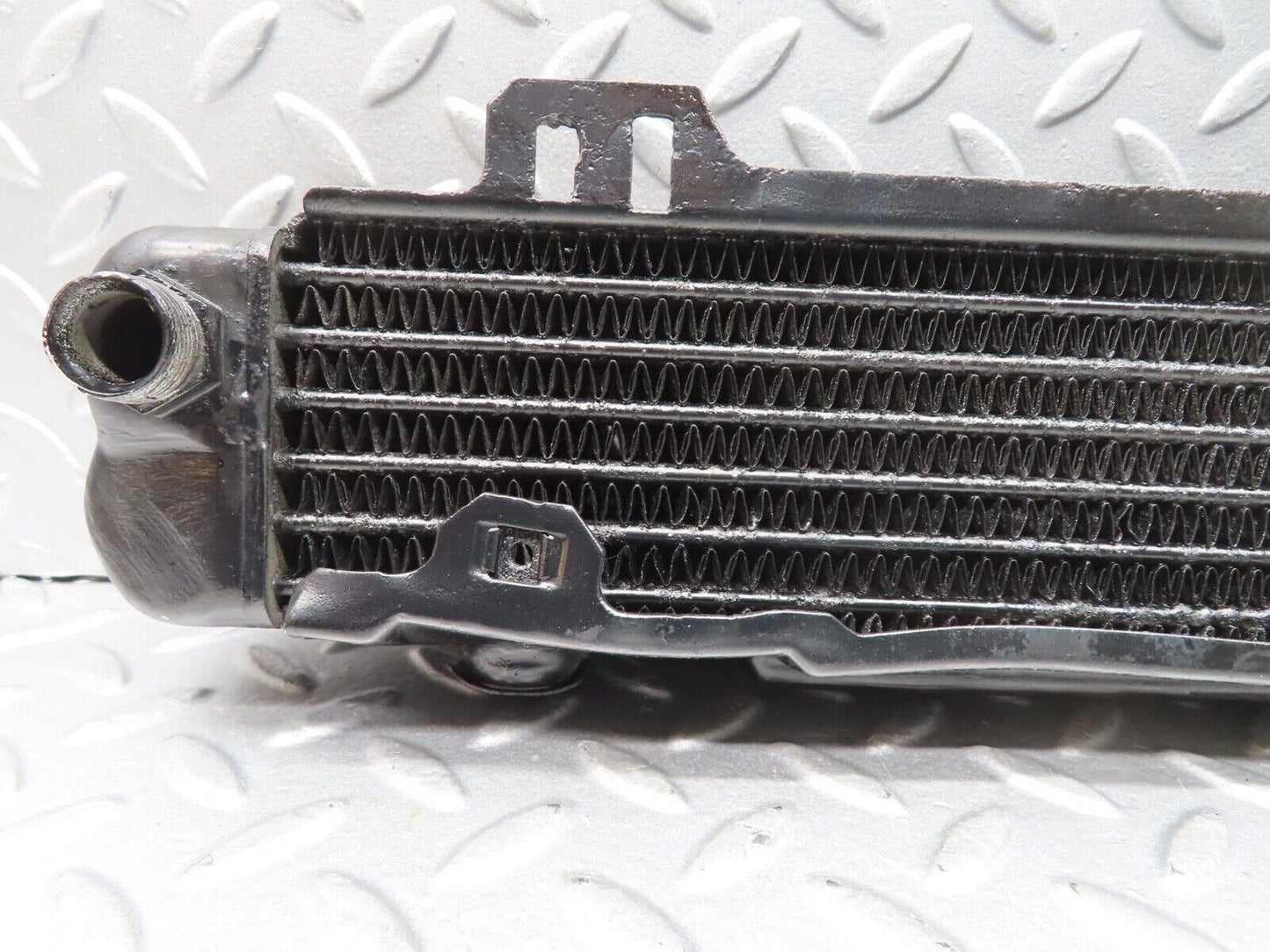 14497 Mercedes-Benz W116 350SE Oil Cooler Behr 1081800765