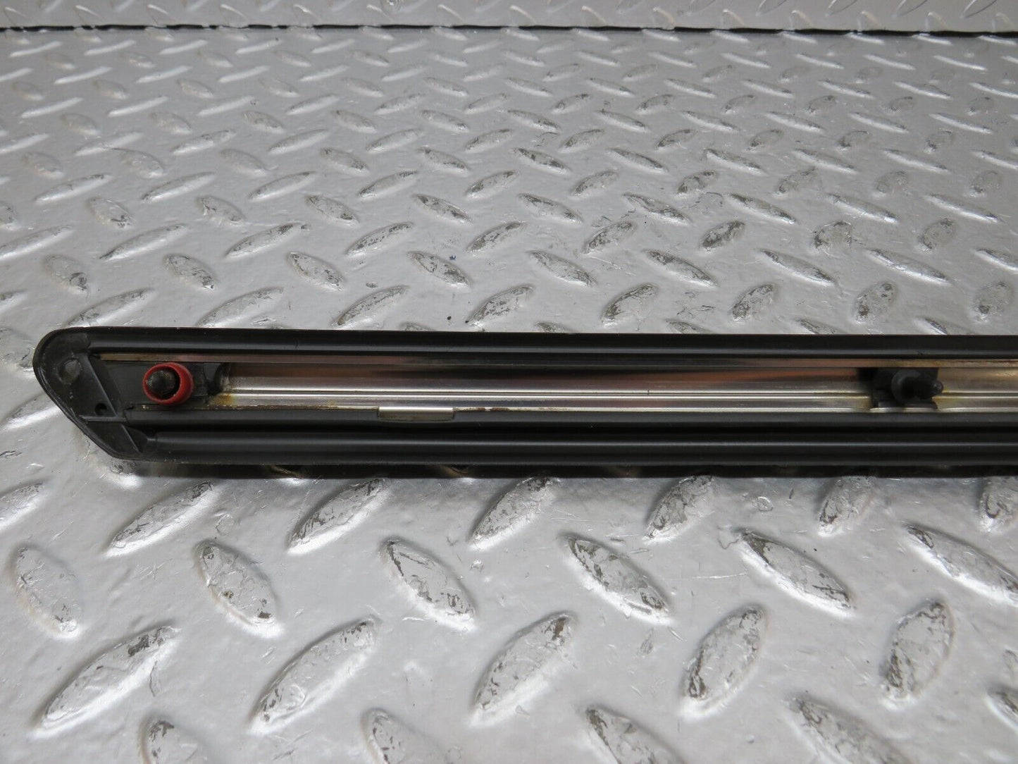 26293 Mercedes-Benz W116 450SE Front Right Fender Centre Moulding Trim