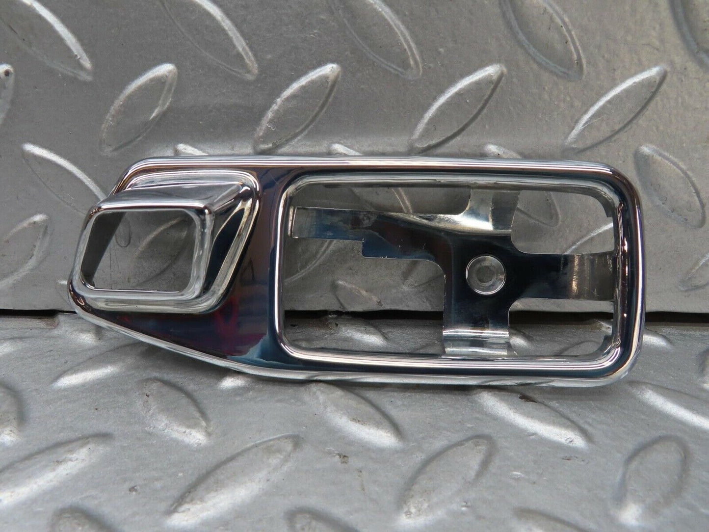 7055 Mercedes-Benz W123 230E Chrome Frame For Door Opener Left 1167660111