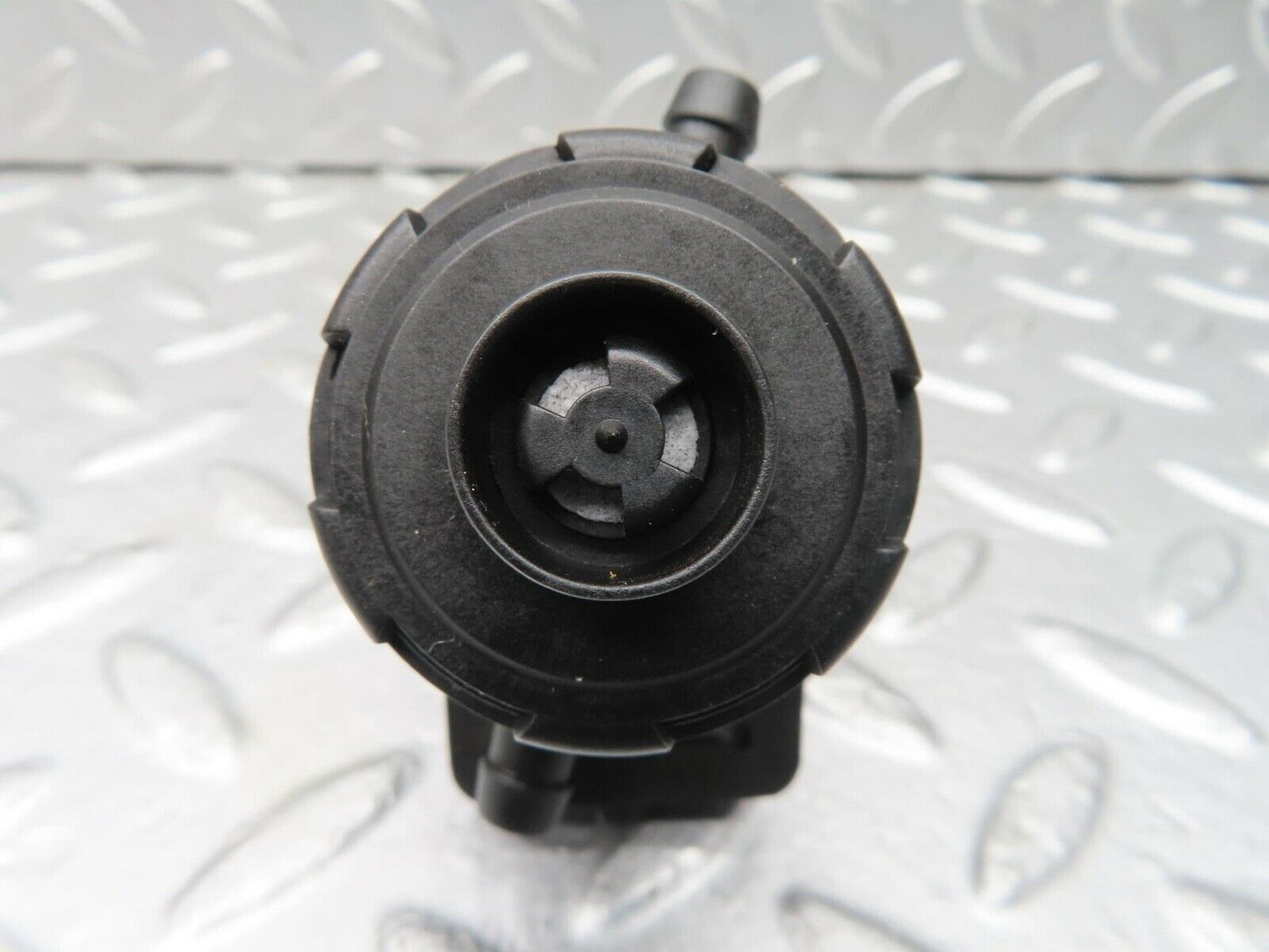 15094 Mercedes-Benz W140 S320 Fuel Regeneration Vacuum Valve 0011408060