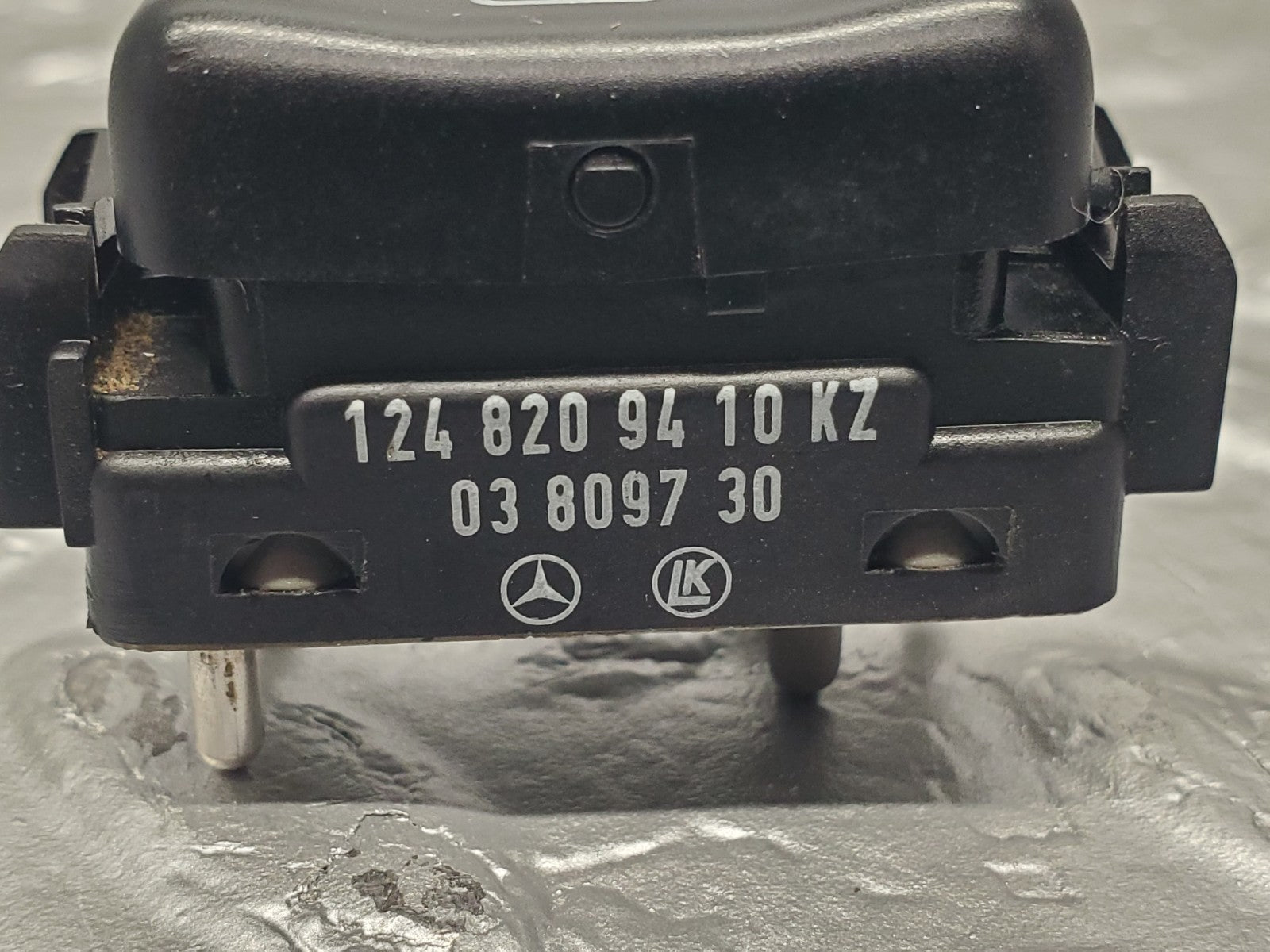 46895591