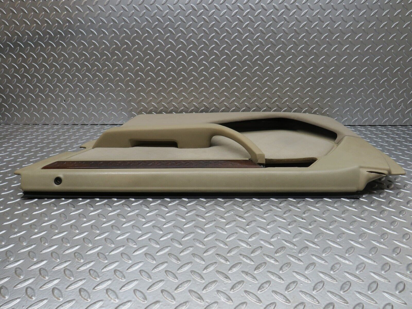 27522 Mercedes-Benz S124 300TE Wagon Front Right Door Card Beige