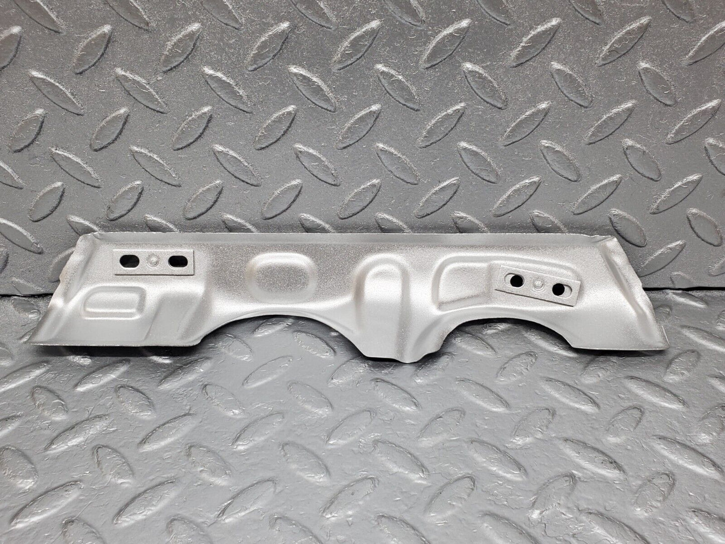 45901 Mercedes-Benz W126 420SE Exhaust Manifold Heat Shield