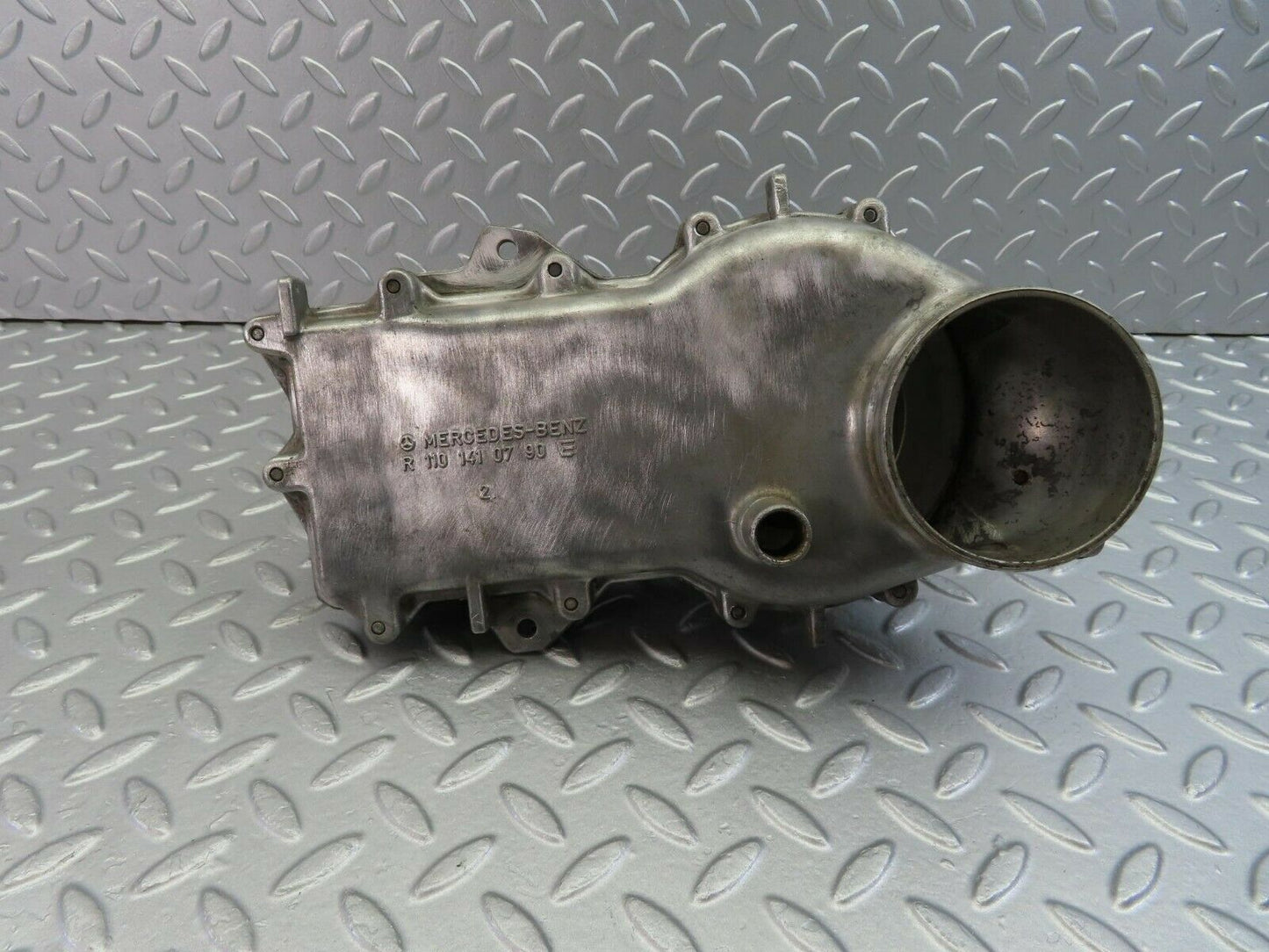 9810 Mercedes-Benz C123 280CE Coupe Air Flow Mass Meter Sensor Bosch 1101410790