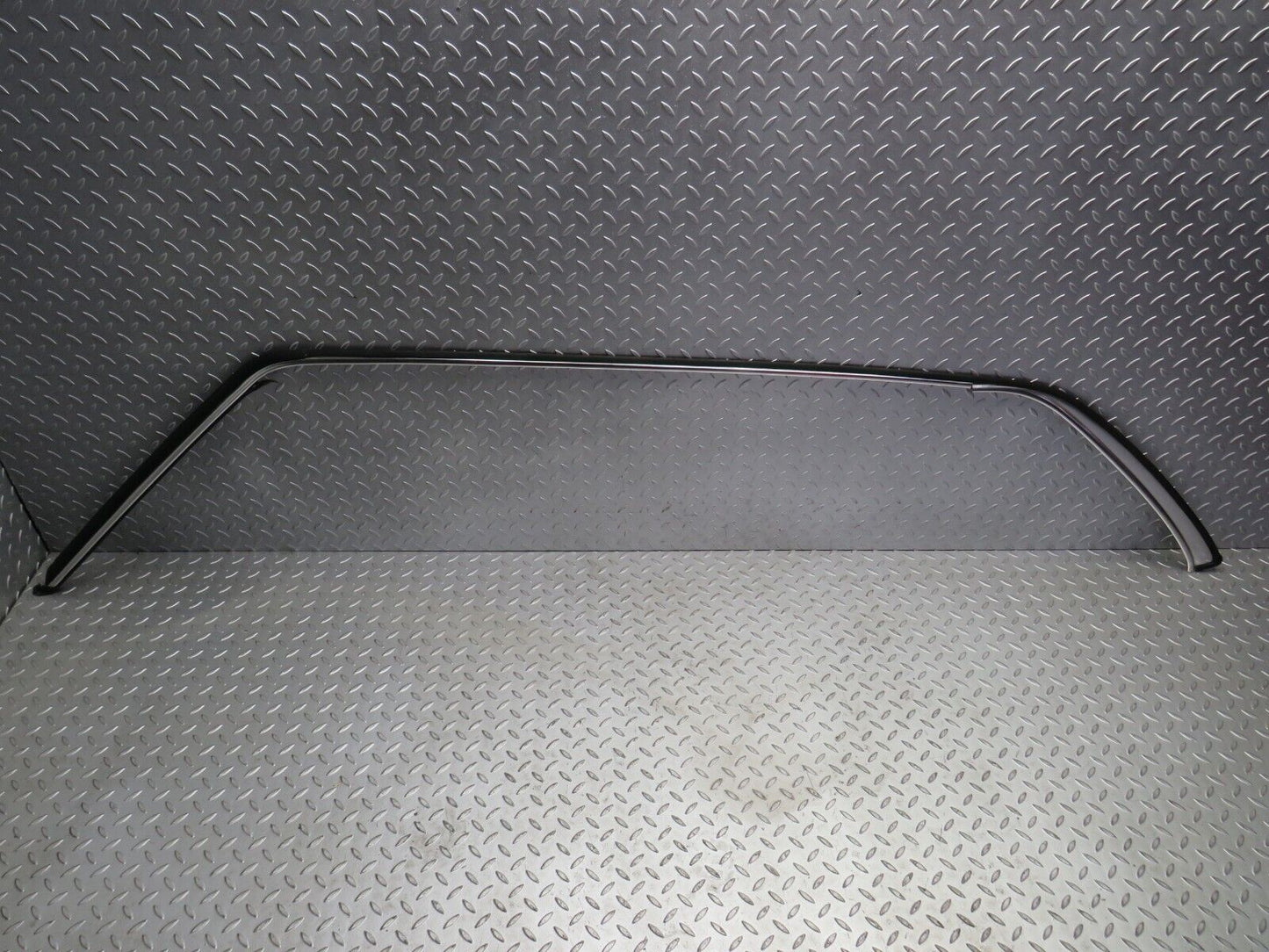 29944 Mercedes-Benz W123 230E Roof Chrome Moulding Trim Left Side