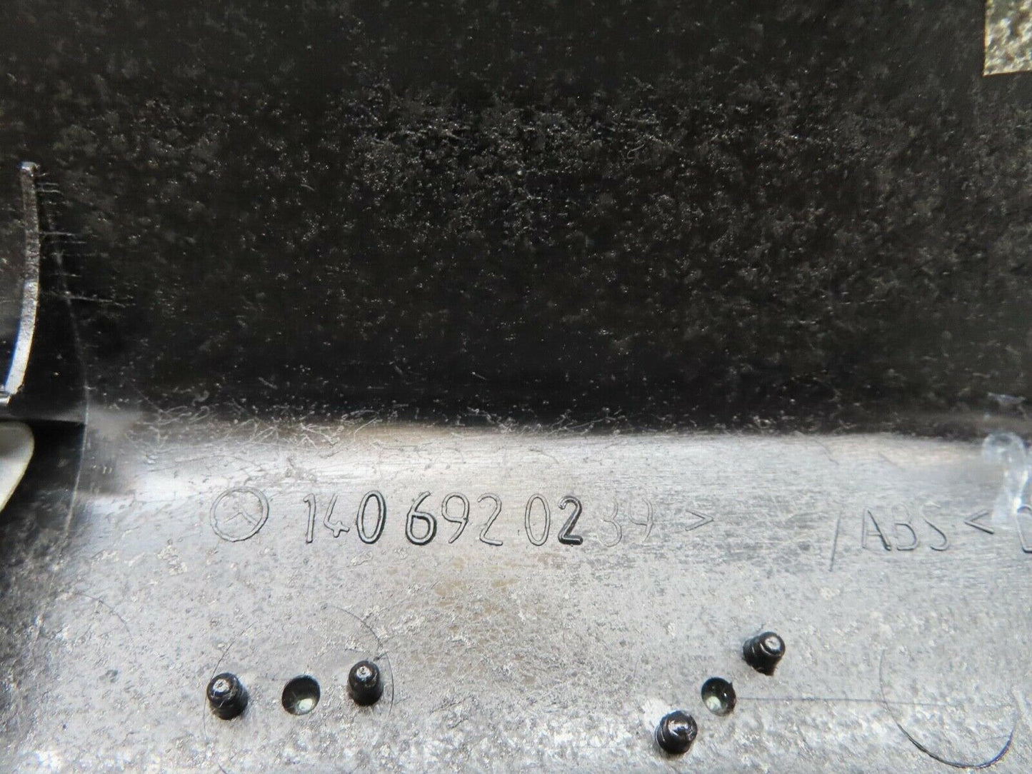 14902 Mercedes-Benz W140 S320 A Pillar Cover Right Side 1406920289