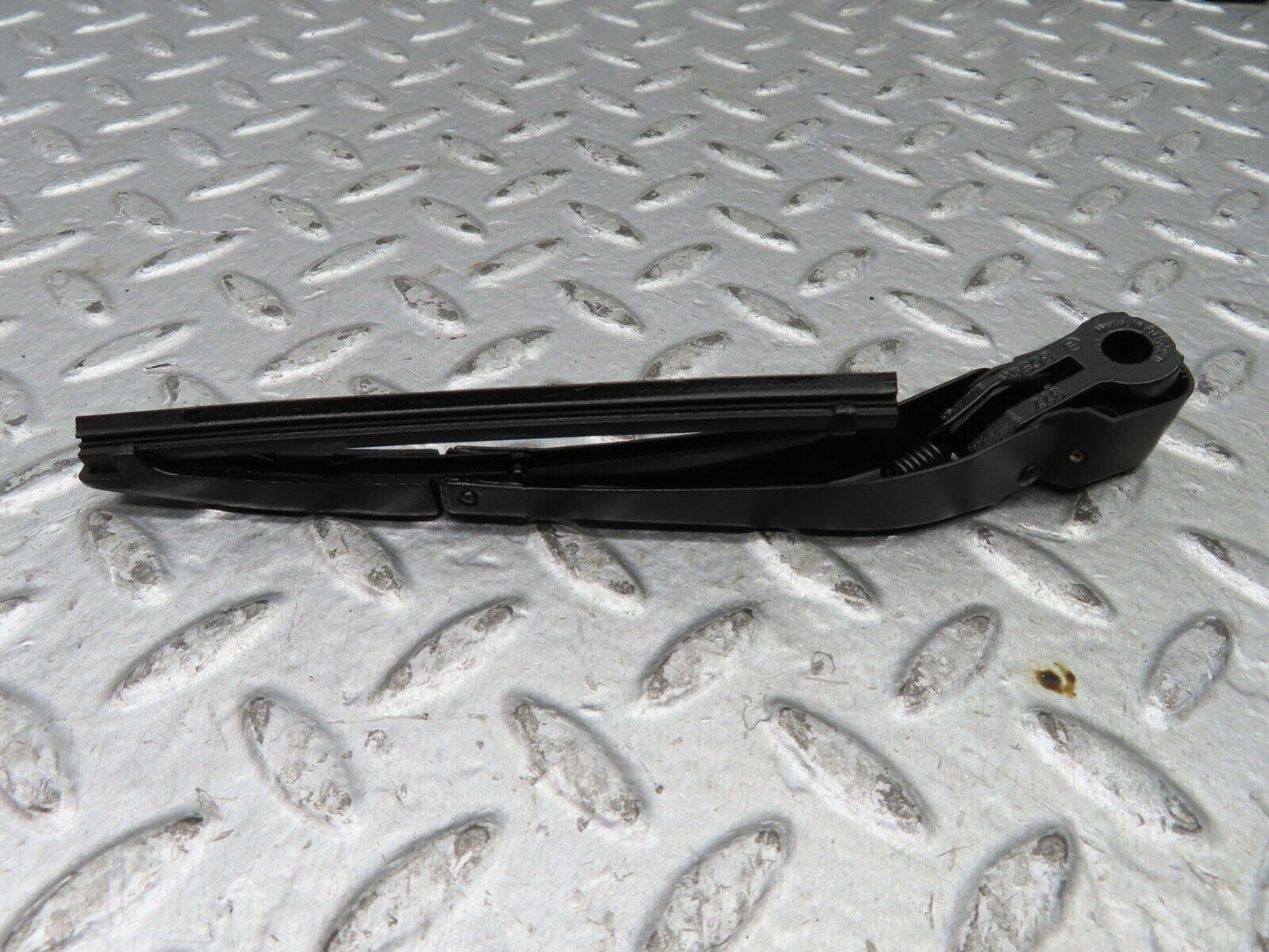 19681 Mercedes-Benz C140 CL420 Coupe Left Headlight Wiper Arm