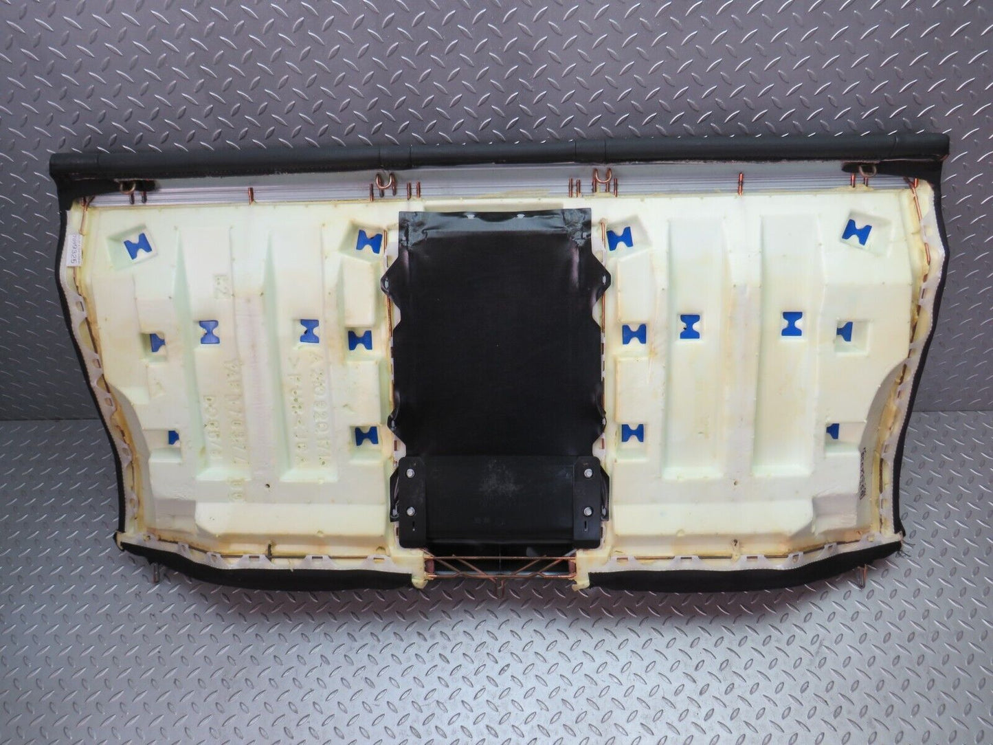 34724 Mercedes-Benz W210 320E Rear Seat Black Leather 2109200250 2109201716