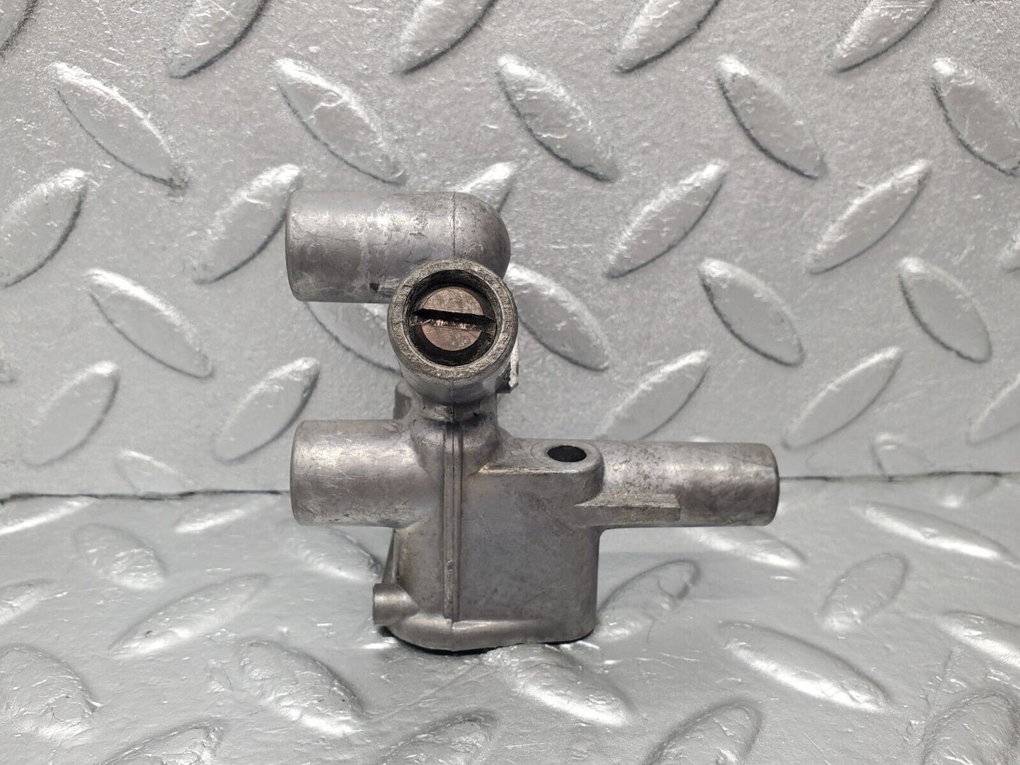 46323 Mercedes-Benz W123 230E Idle Control Valve 1020941212