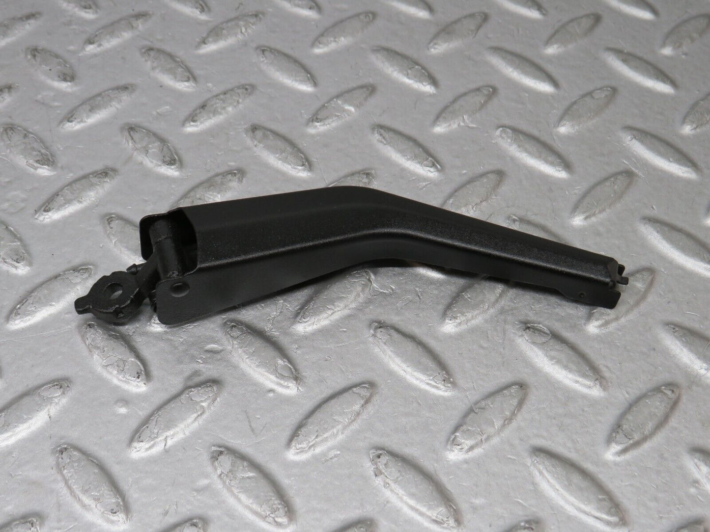 36340 Mercedes-Benz W126 420SE Headlight Wiper Arm Bosch Right Side