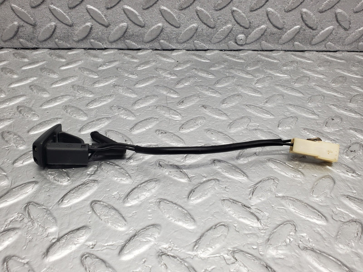 W201 Baby Benz windscreen washer nozzle used OEM