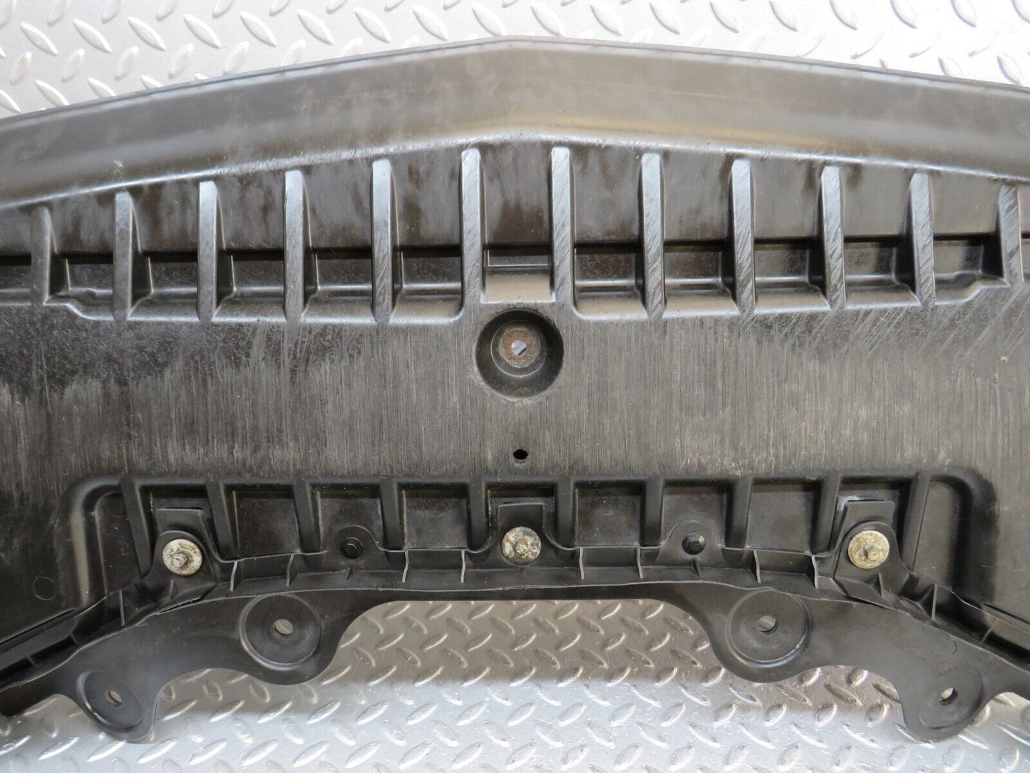 35123 Mercedes-Benz W221 Engine Bay Undertray Cover