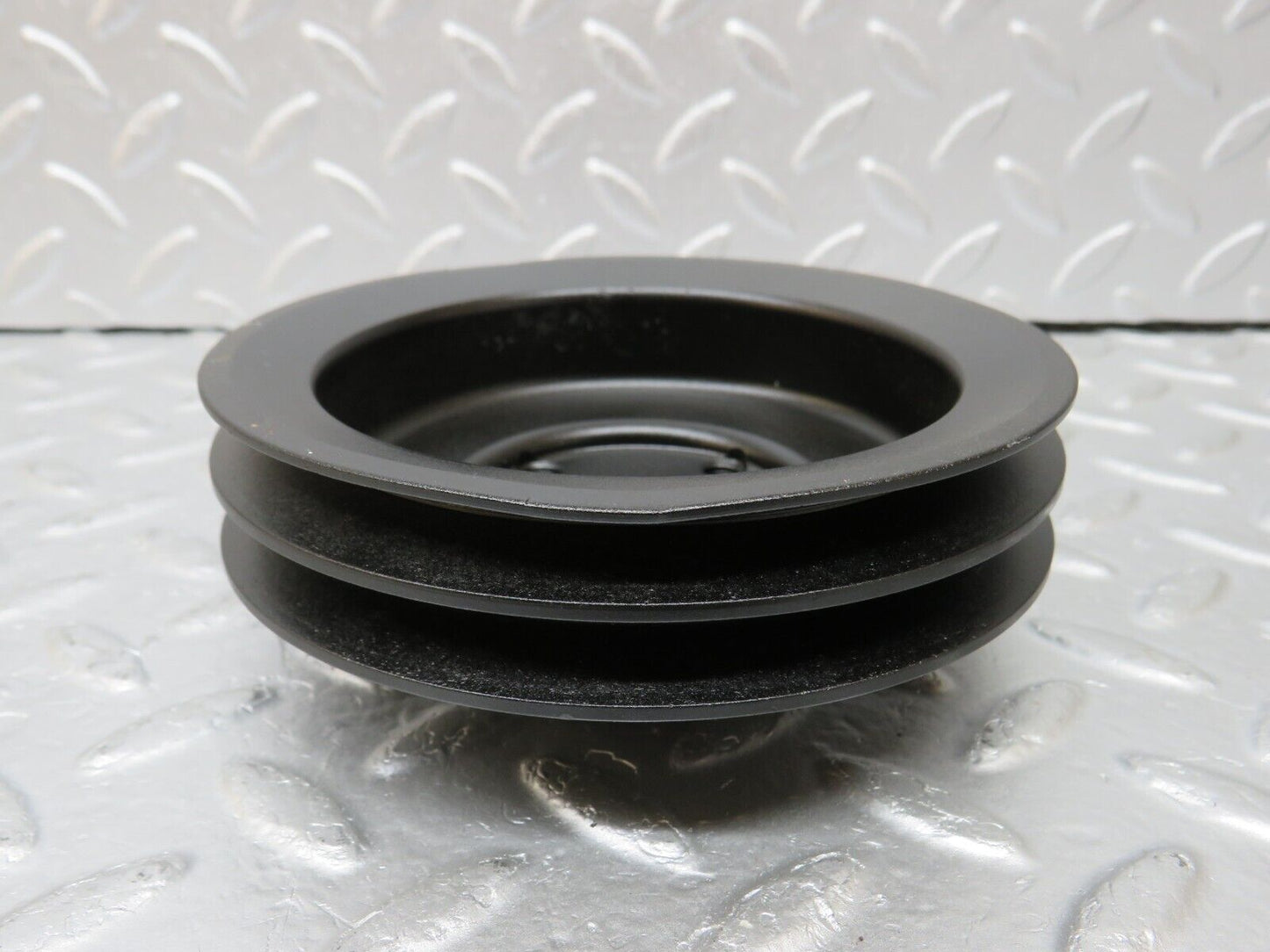 34595 Mercedes-Benz C126 380SEC Coupe Engine Cooling Fan Pulley