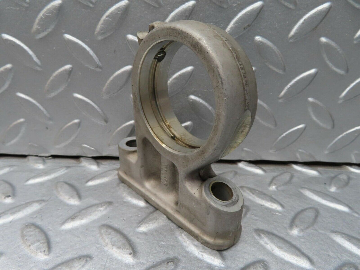 16546 Mercedes-Benz C107 350SLC Coupe Camshaft Tower Bearing 1160512118