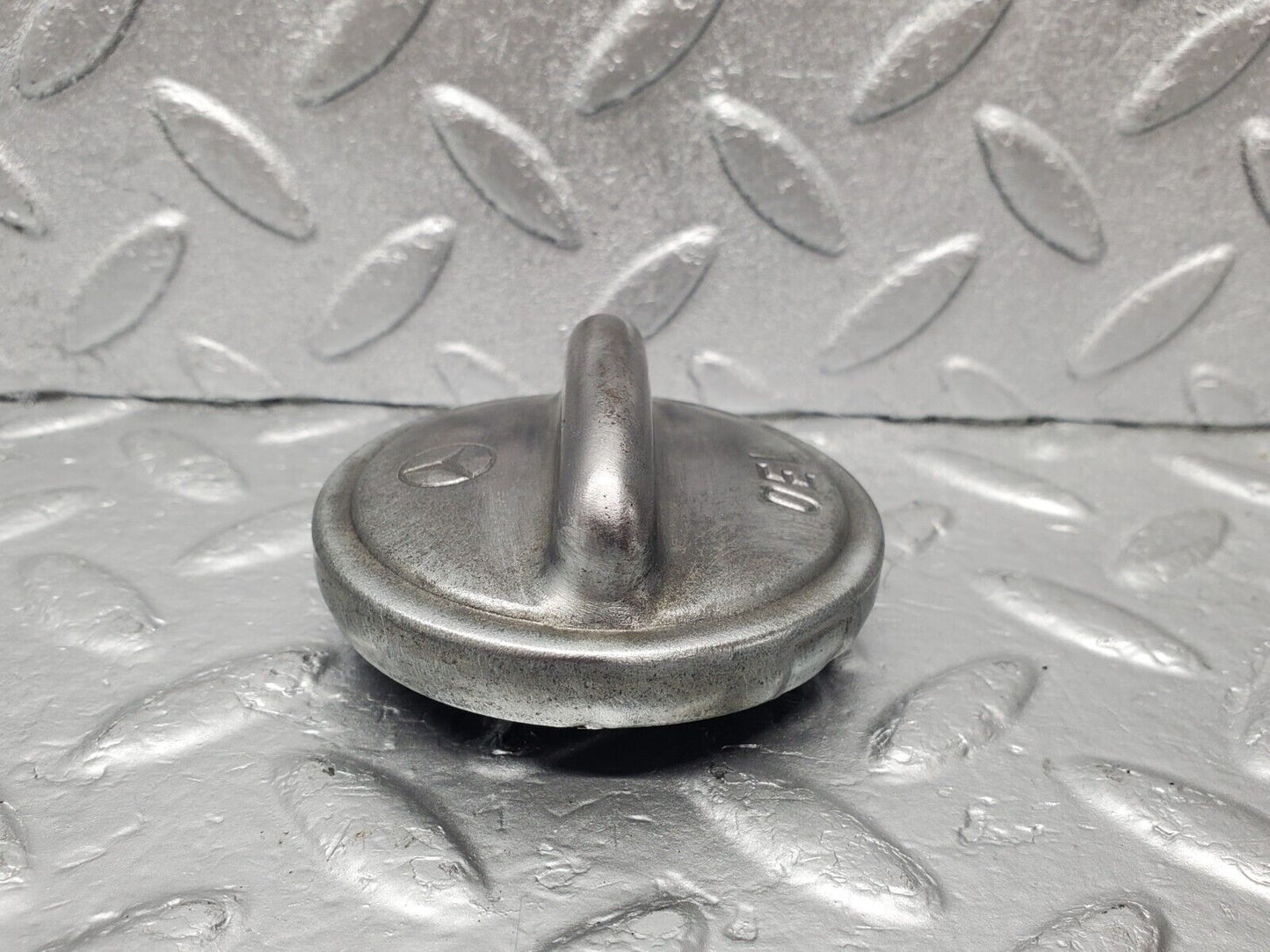 46663 Mercedes-Benz C123 280CE Coupe Engine Oil Filler Cap