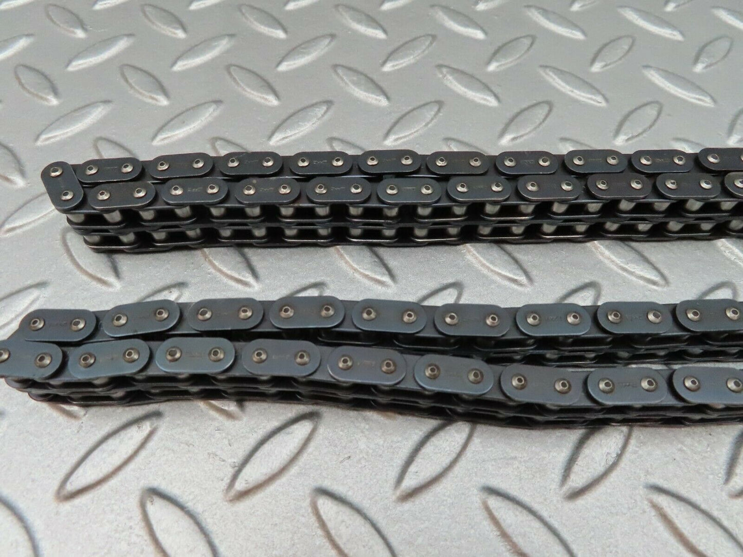 3672 Mercedes-Benz W108 280SE Timing Chain