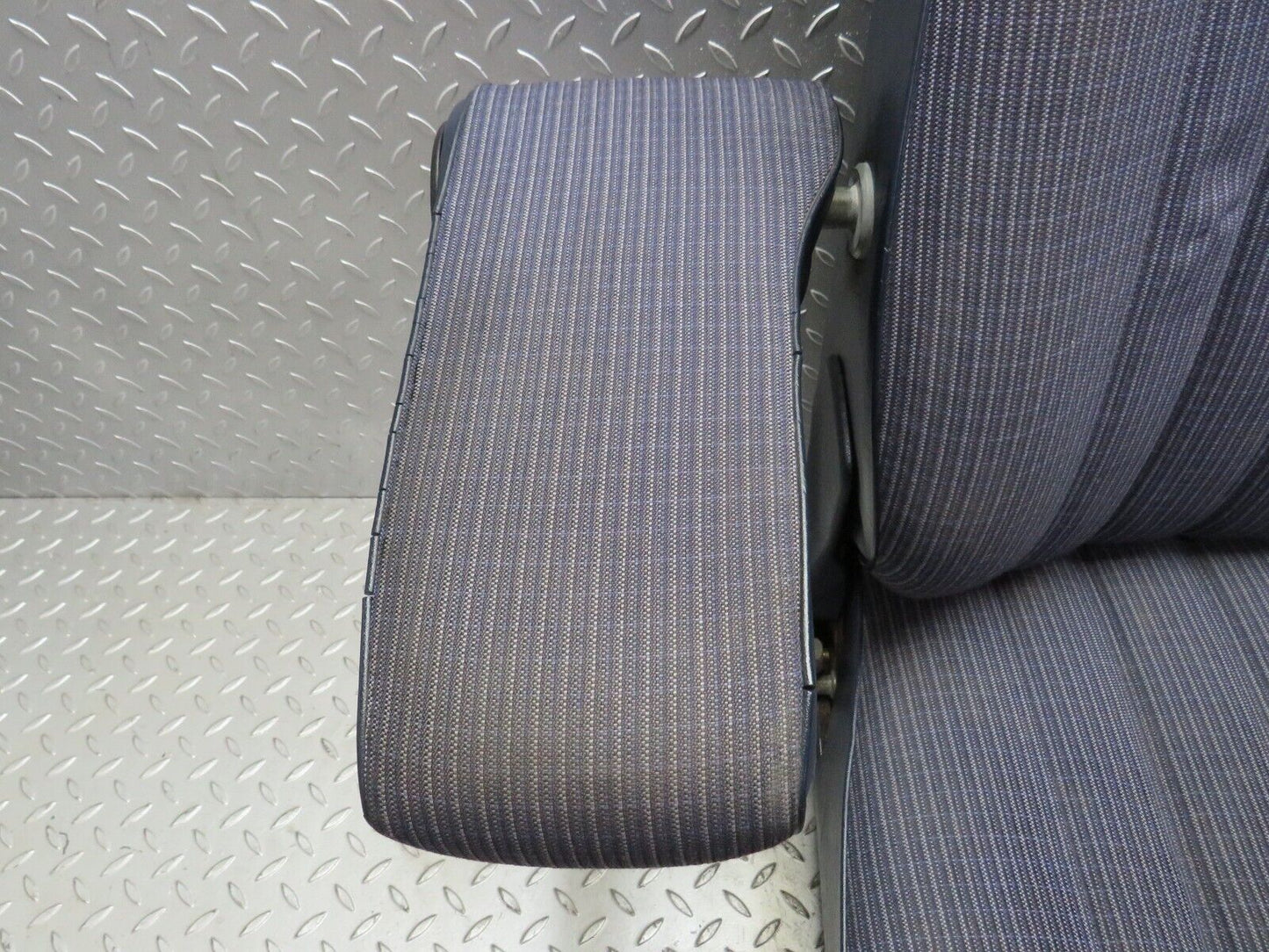 32032 Mercedes-Benz W123 230E Front Left Passenger Seat Blue