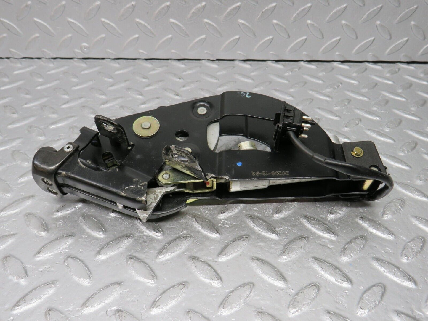 38358 Mercedes-Benz R129 280SL Coupe Rear Left Roof Lock Mechanism 1298001174