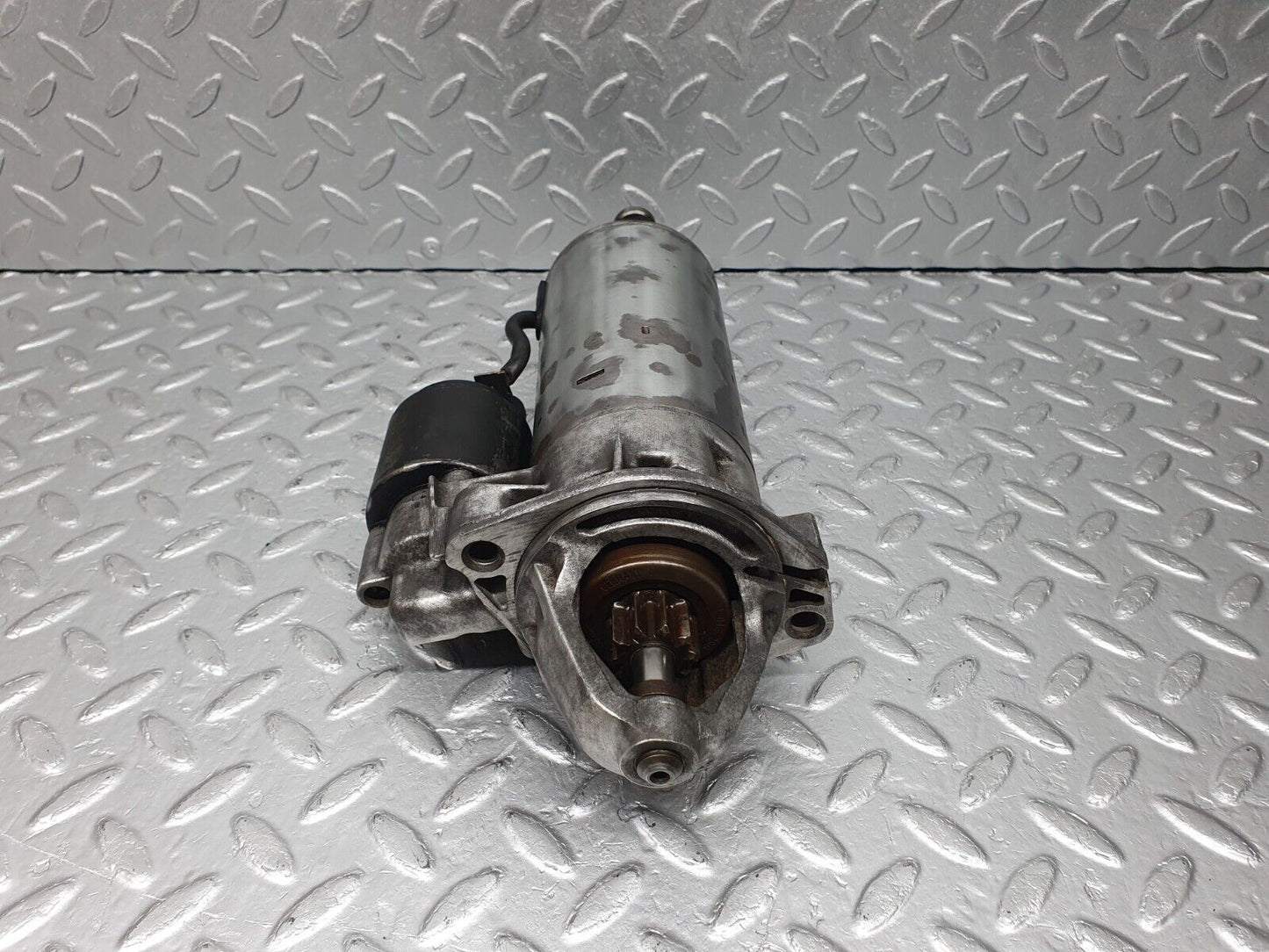 41065 Mercedes-Benz W126 300SE Starter Motor Bosch 000110016 1005821128