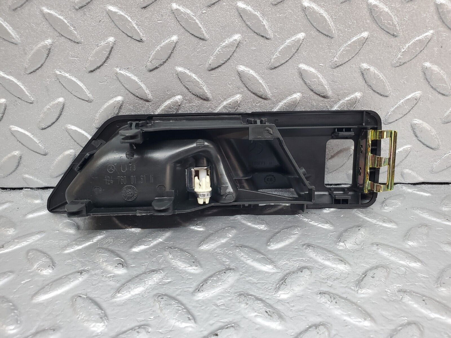 44744 Mercedes-Benz W124 220E Interior Door Handle Rear Left 1247600161