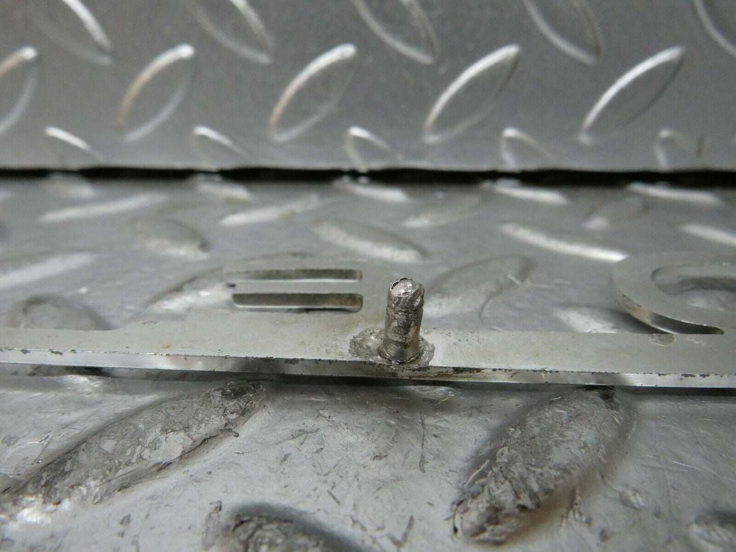 23658 Mercedes-Benz W114 280E Trunk Badge Emblem