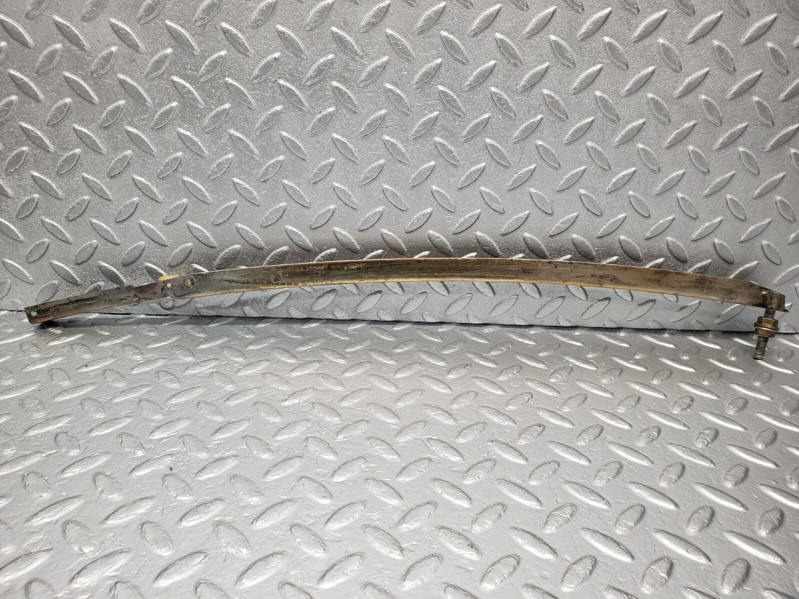44051832