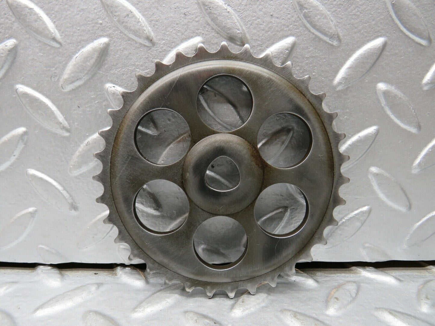 21728 Mercedes-Benz W126 300SE Oil Pump Gear Sprocket