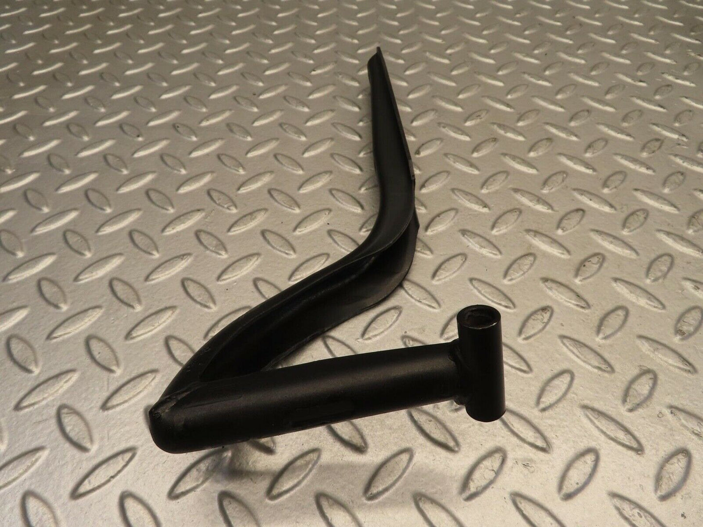 11767 Mercedes-Benz R107 450SL Coupe Soft Top Lid Hinge Left Side