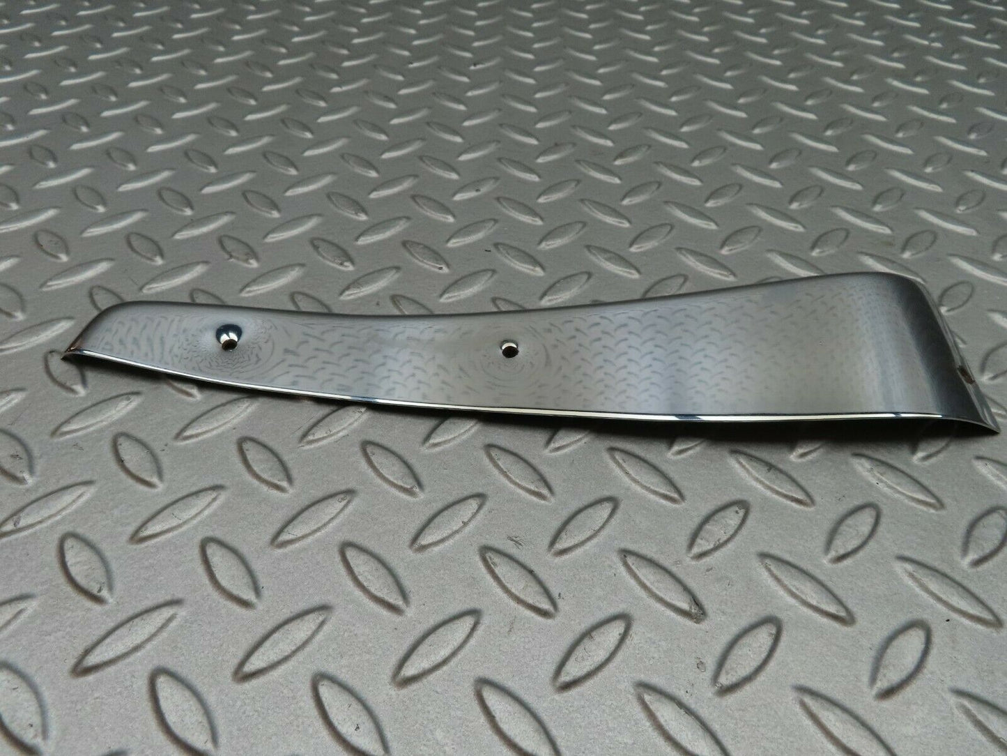 4920 Mercedes-Benz R107 350SL Right Door Chrome Cover