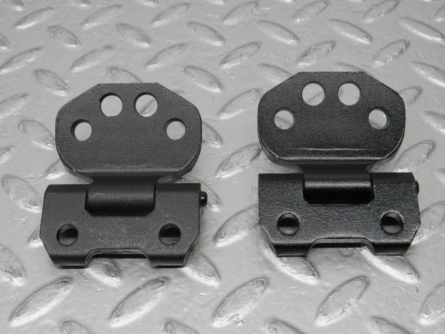 32557 Mercedes-Benz S124 300TE Wagon Door Hinge Right Side