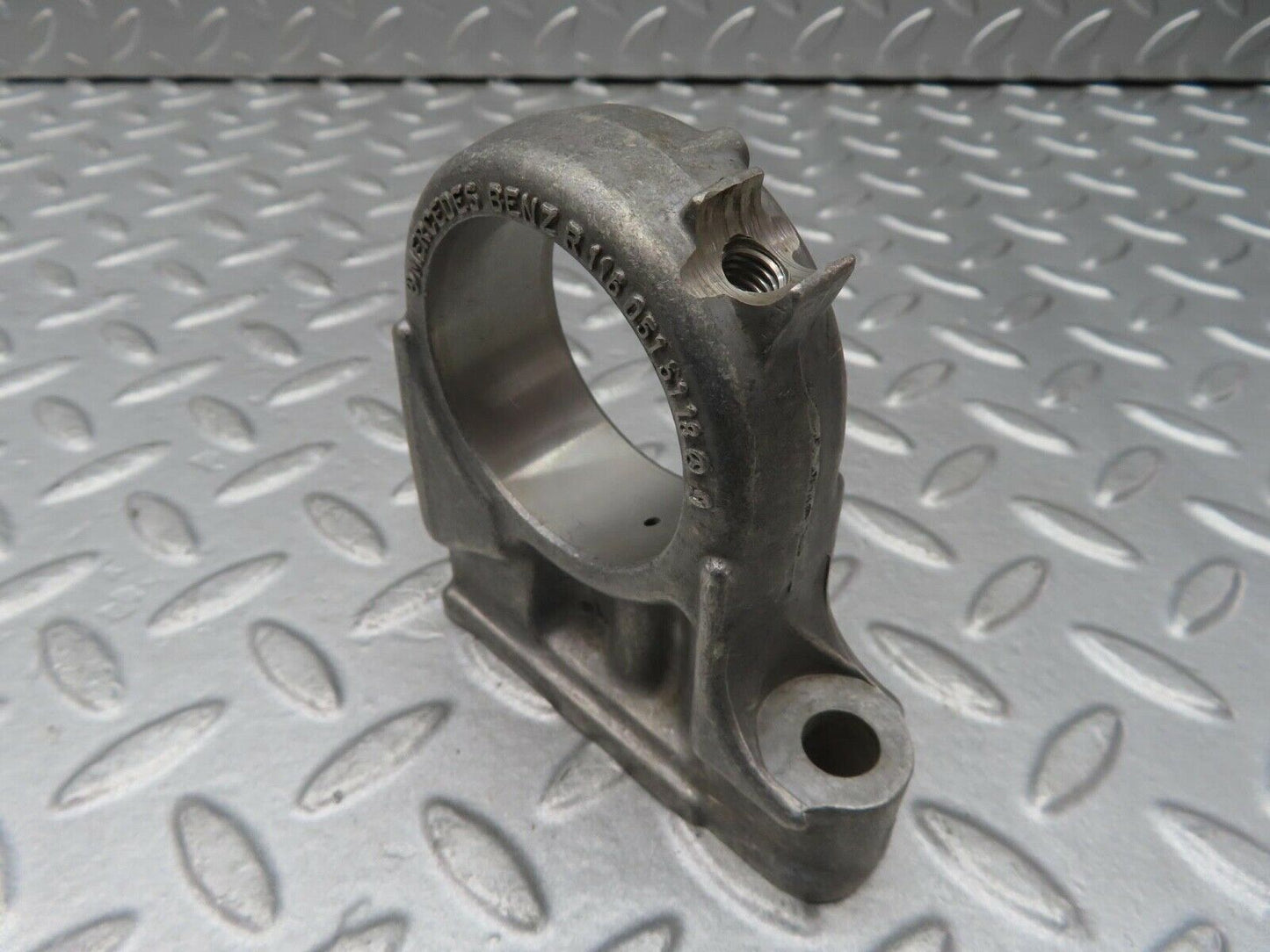 16716 Mercedes-Benz C107 380SLC Camshaft Tower Bearing 1160515118