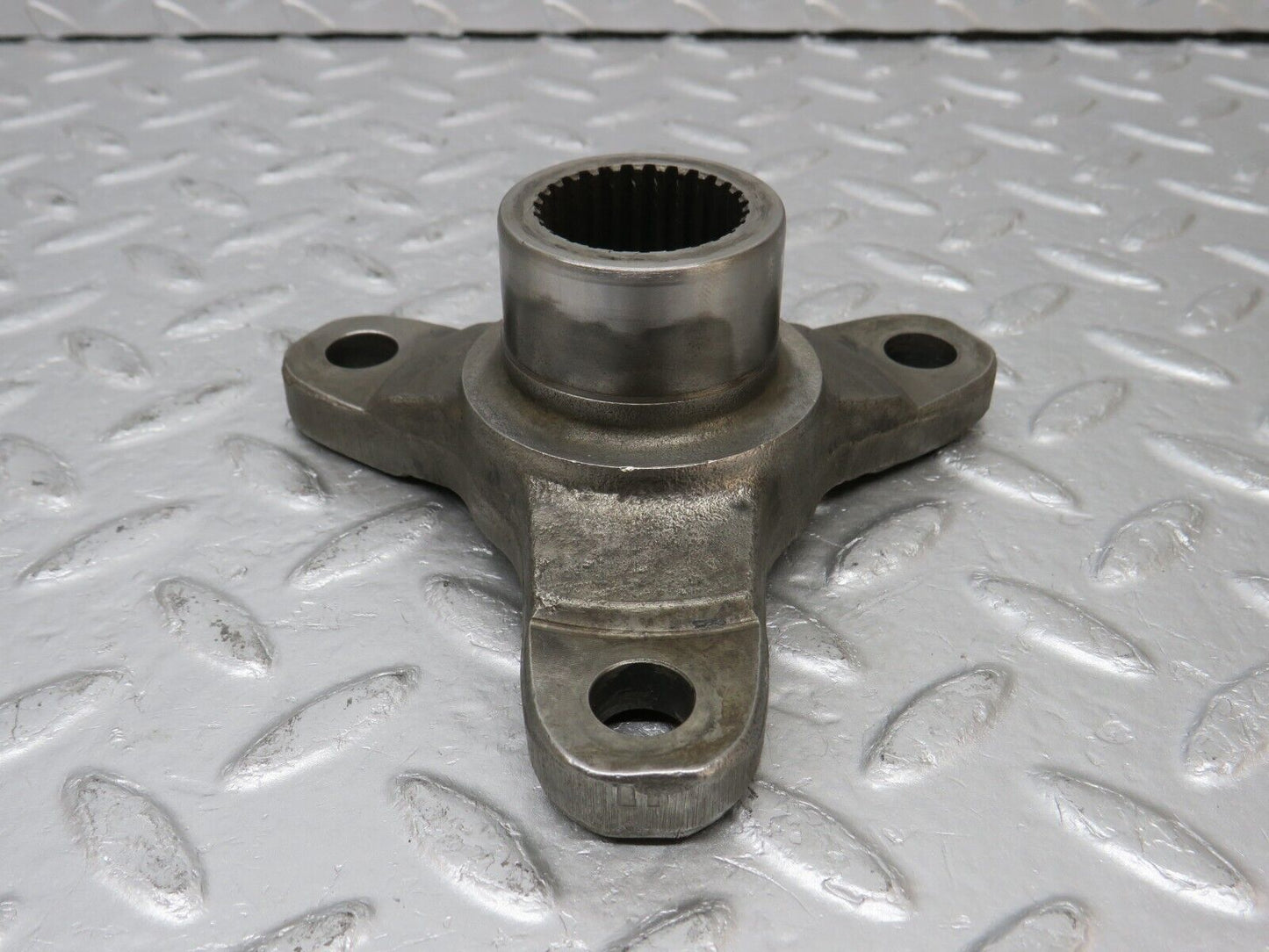 34567 Mercedes-Benz C126 380SEC Coupe Automatic Gearbox Rear Flange 722.310