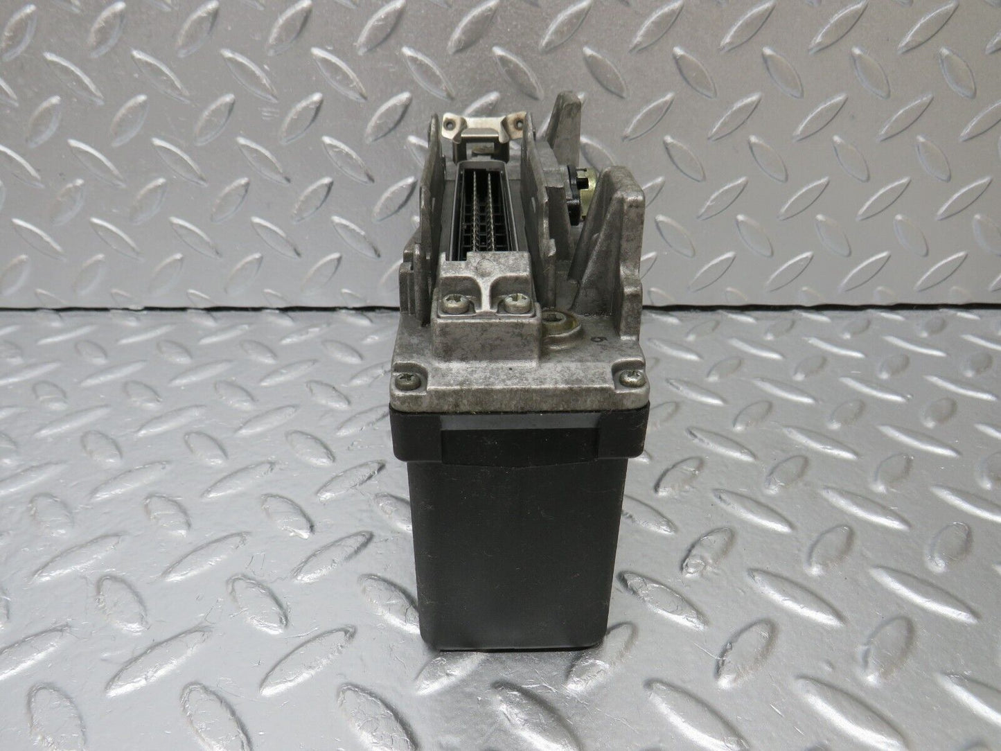 33975 Mercedes-Benz W124 260E ABS Control Unit Bosch 0055452132