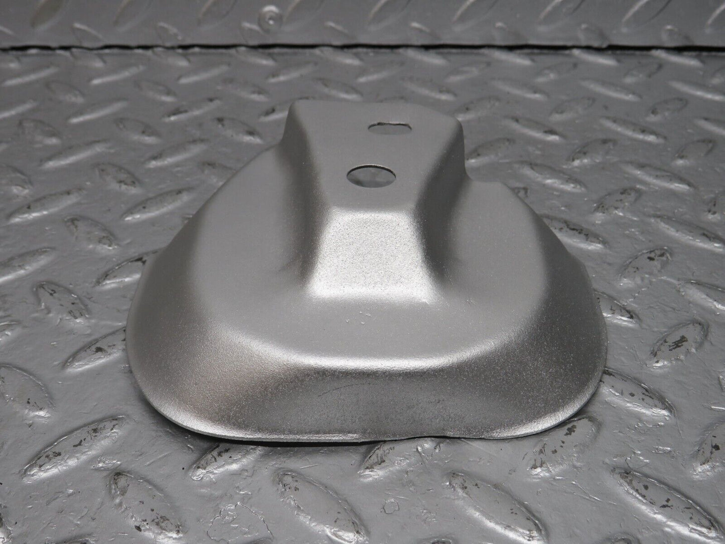 40123 Mercedes-Benz R107 350SL Coupe Engine Mount Bracket Heat Shield Right