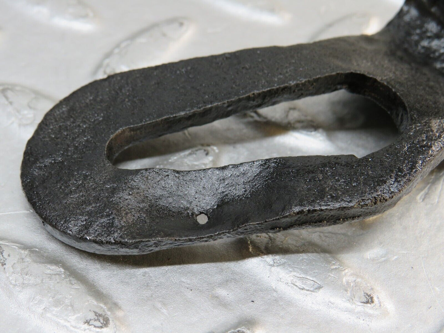 37360 Mercedes-Benz W109 300SEL Front Bumper Bracket Right Side