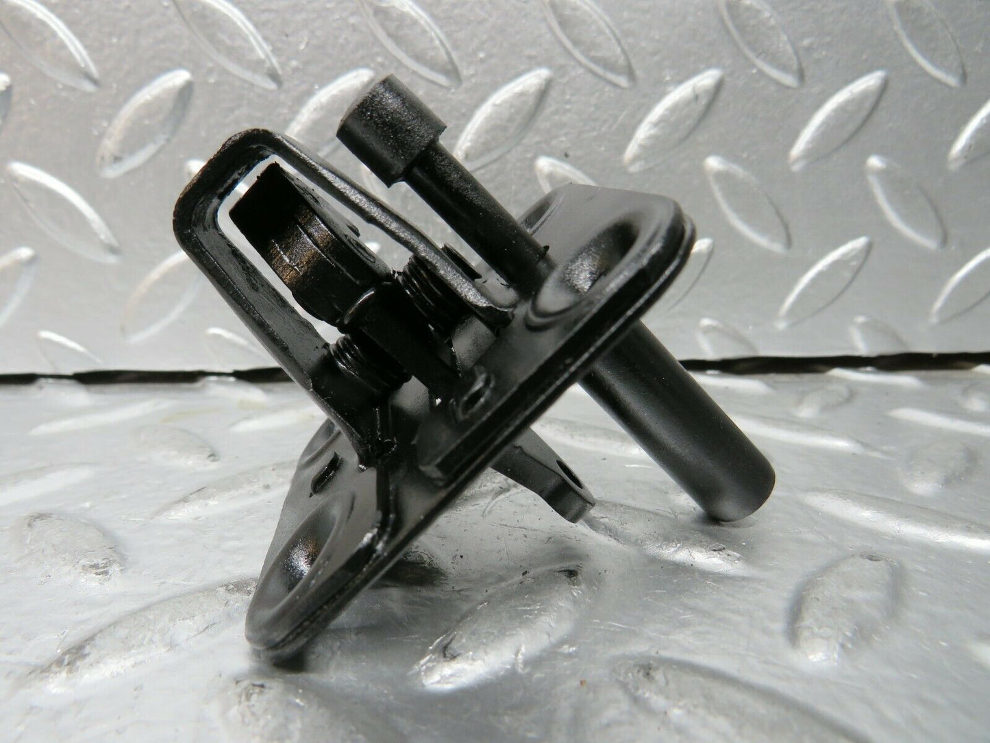 23378 Mercedes-Benz W116 350SE Bonnet Lock Catch