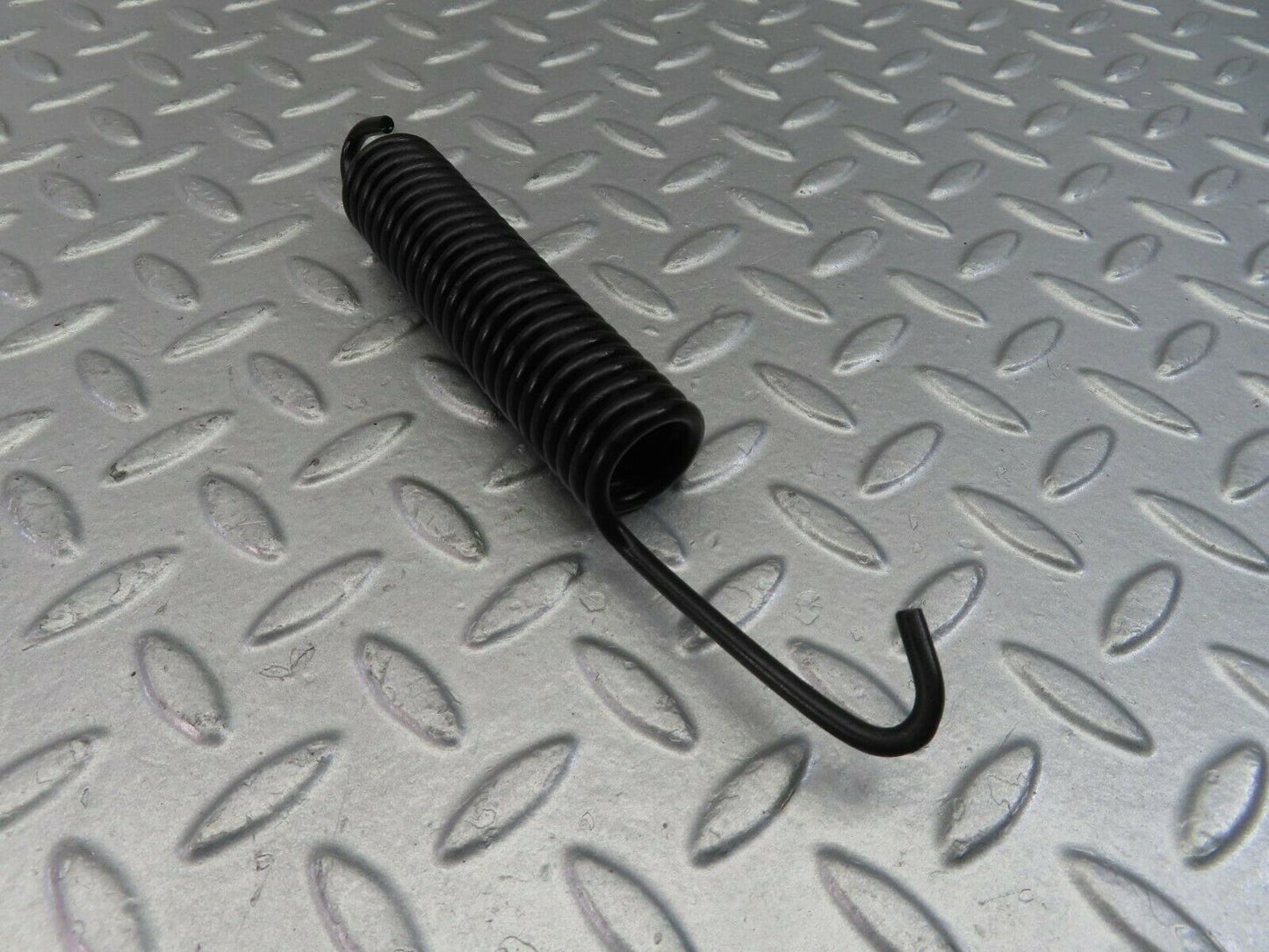 10012 Mercedes-Benz W114 Bonnet Hinge Spring