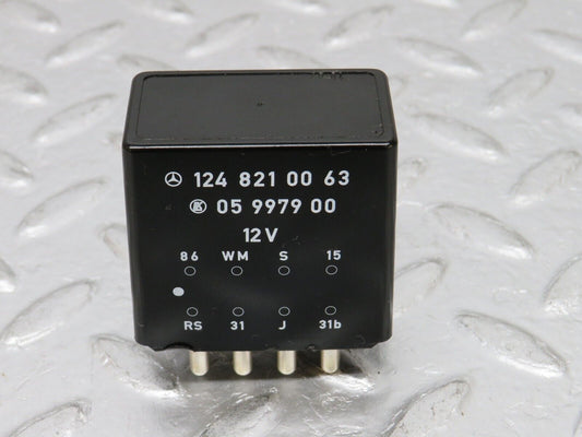 32476 Mercedes-Benz S124 300TE Wagon Rear Windscreen Wiper Relay 1248210063