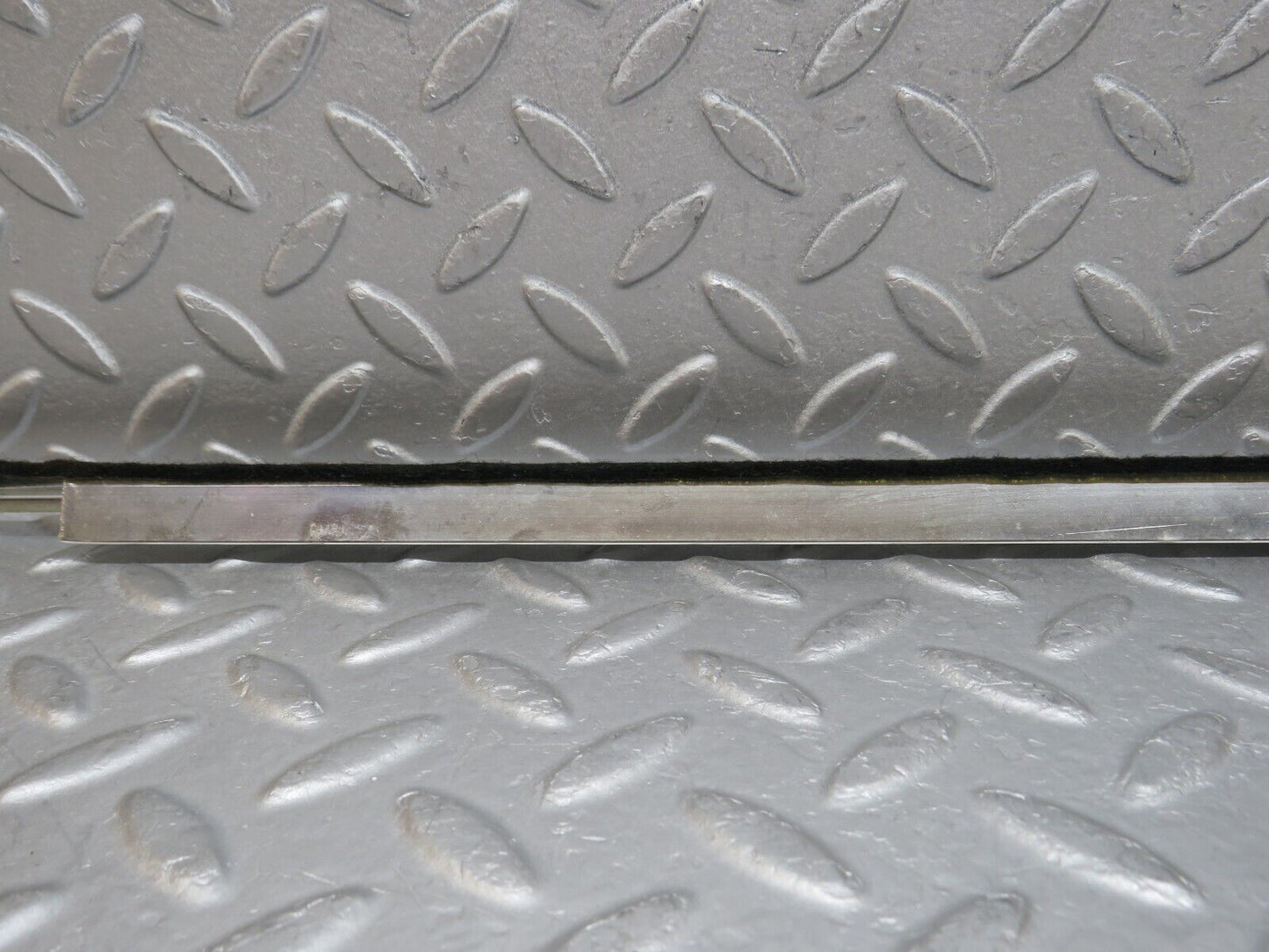 37468 Mercedes-Benz W109 300SEL Dashboard Chrome Trim