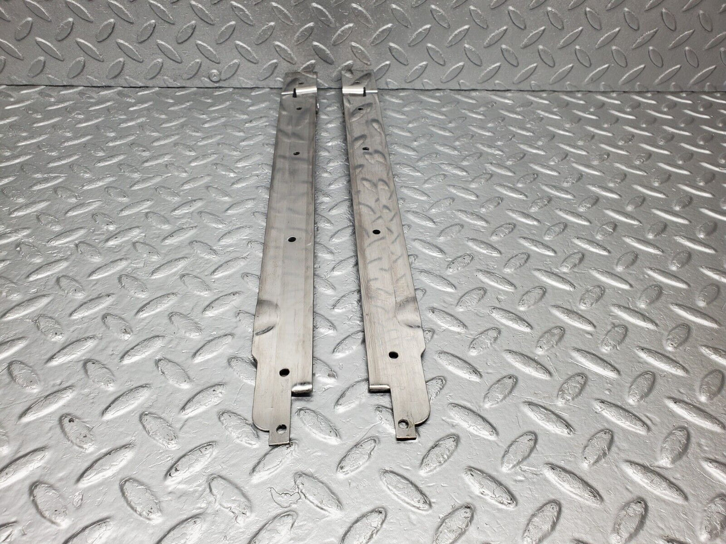 46678 Mercedes-Benz C123 280CE Coupe Sunroof Chrome Trim