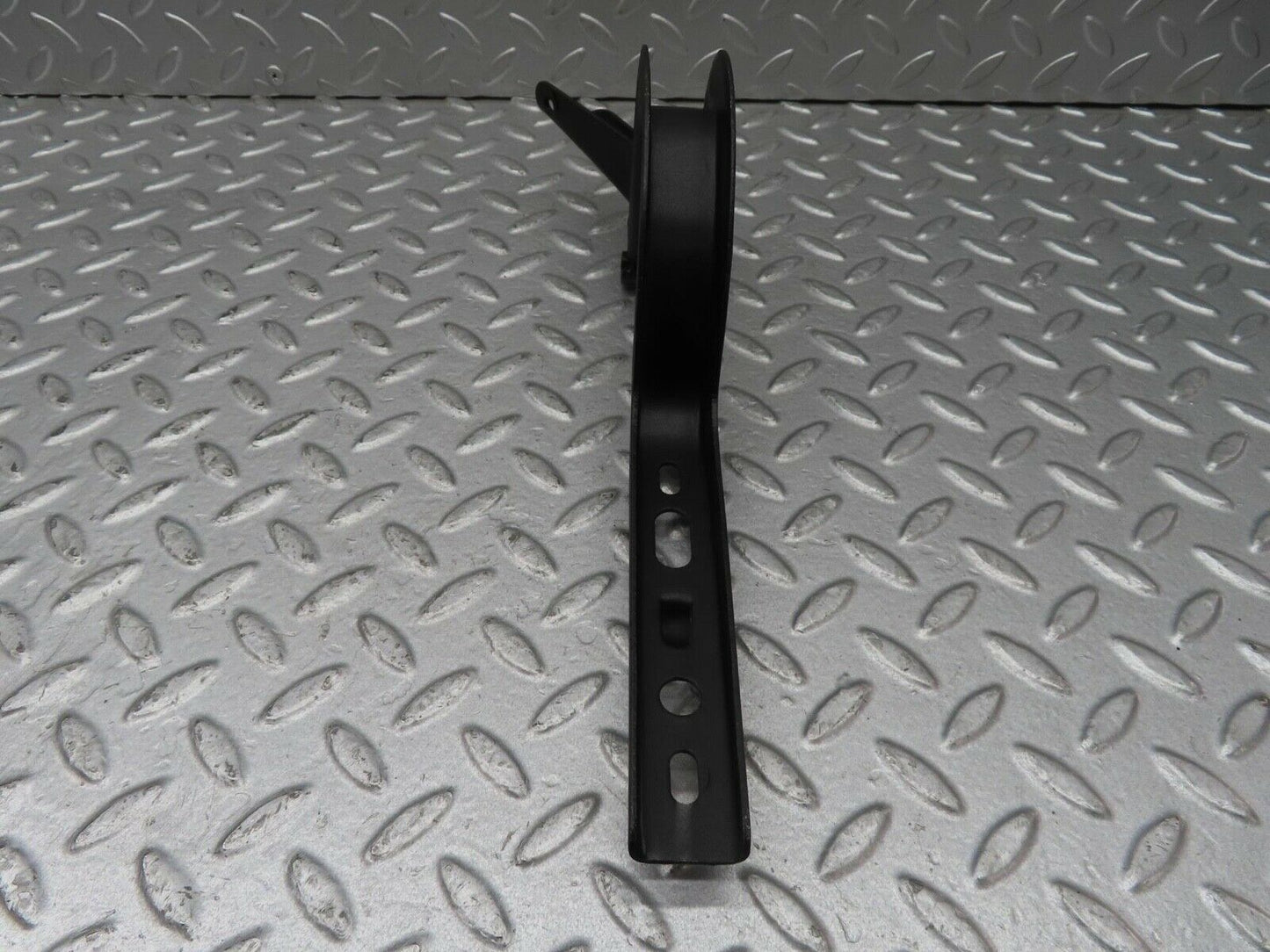 13535 Mercedes-Benz W123 200 Trunk Lid Hinge Right Side 1237500287