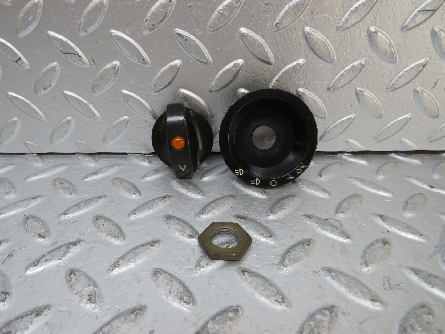 26162 Mercedes-Benz W116 450SE Headlight Switch Black Collar And Knob